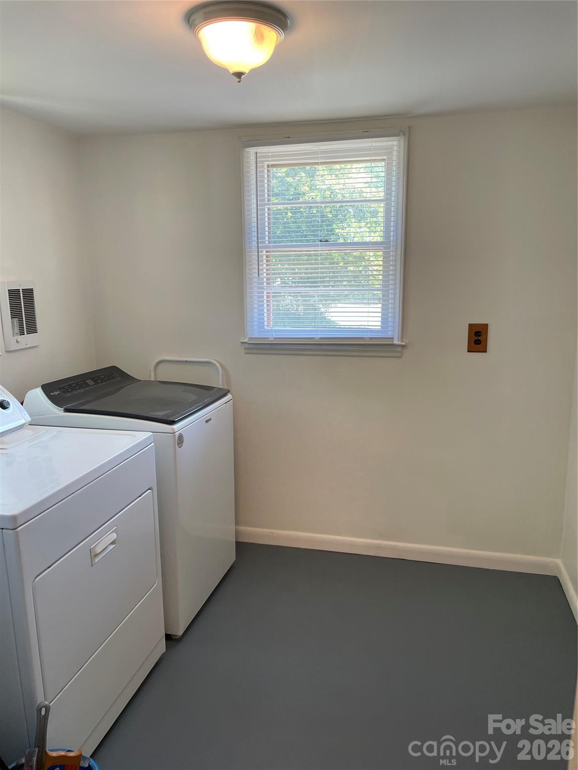 1748 Old West Lane — Gastonia