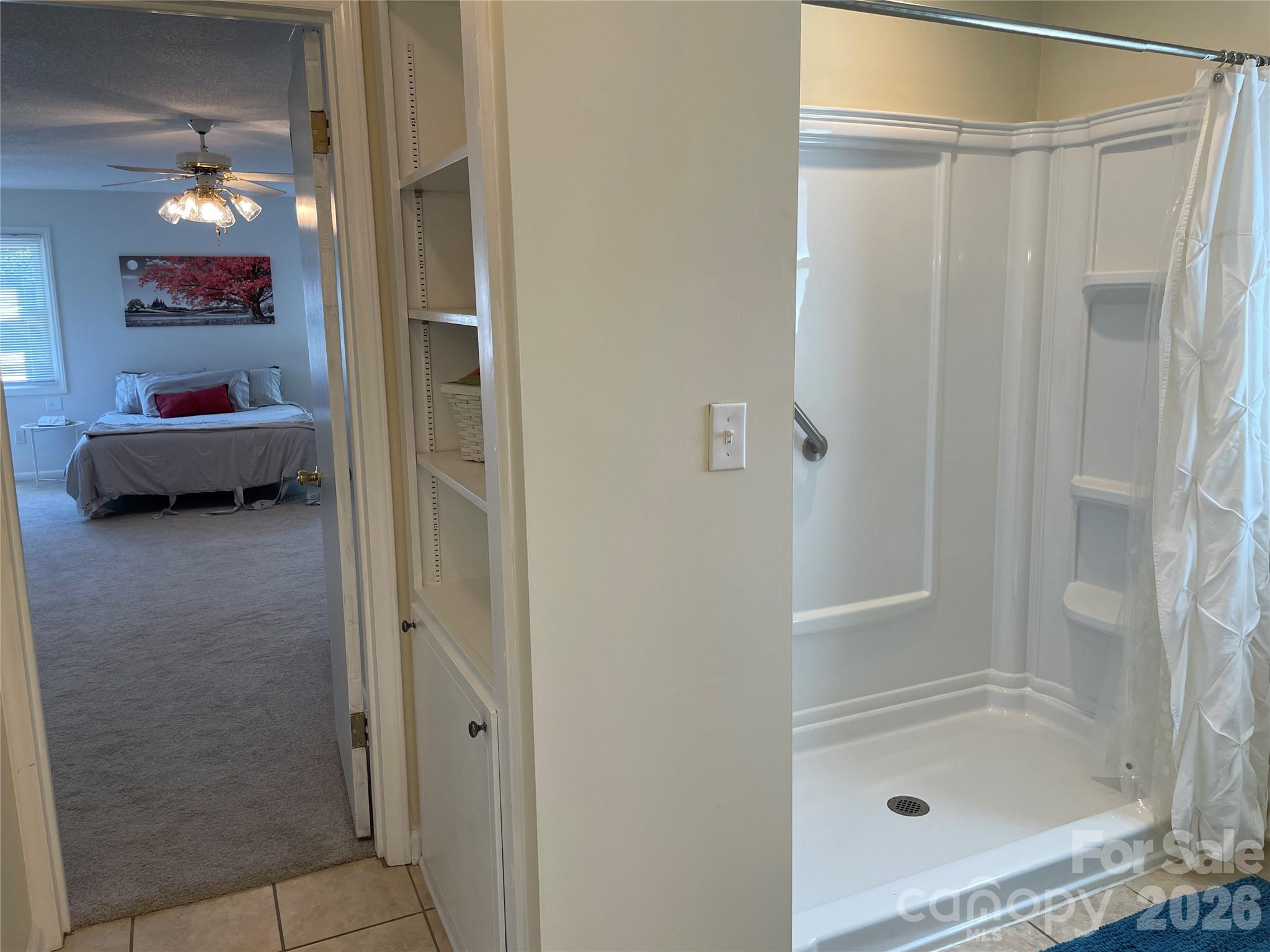 1748 Old West Lane — Gastonia