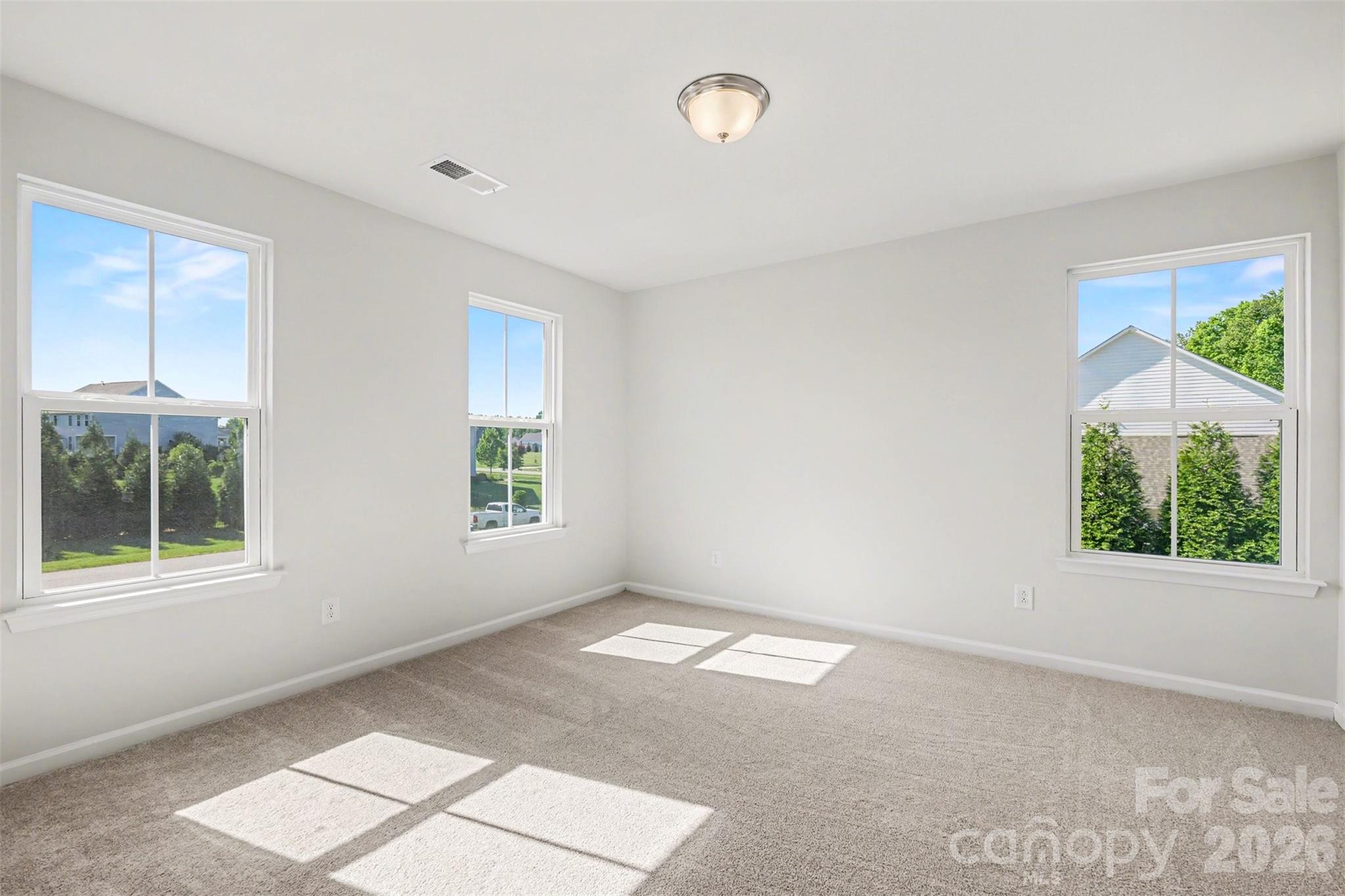 824 Abbeywood Drive — Waxhaw