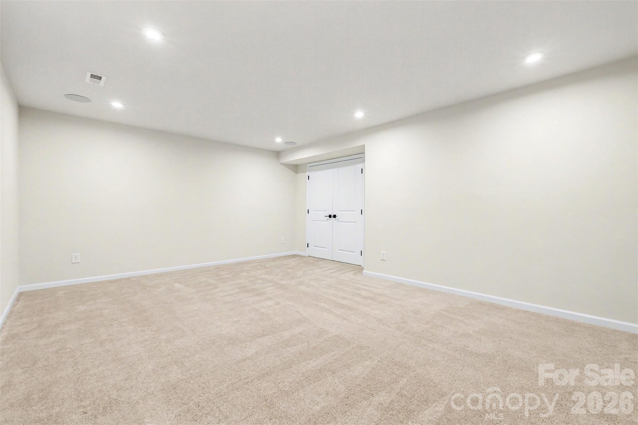 824 Abbeywood Drive — Waxhaw