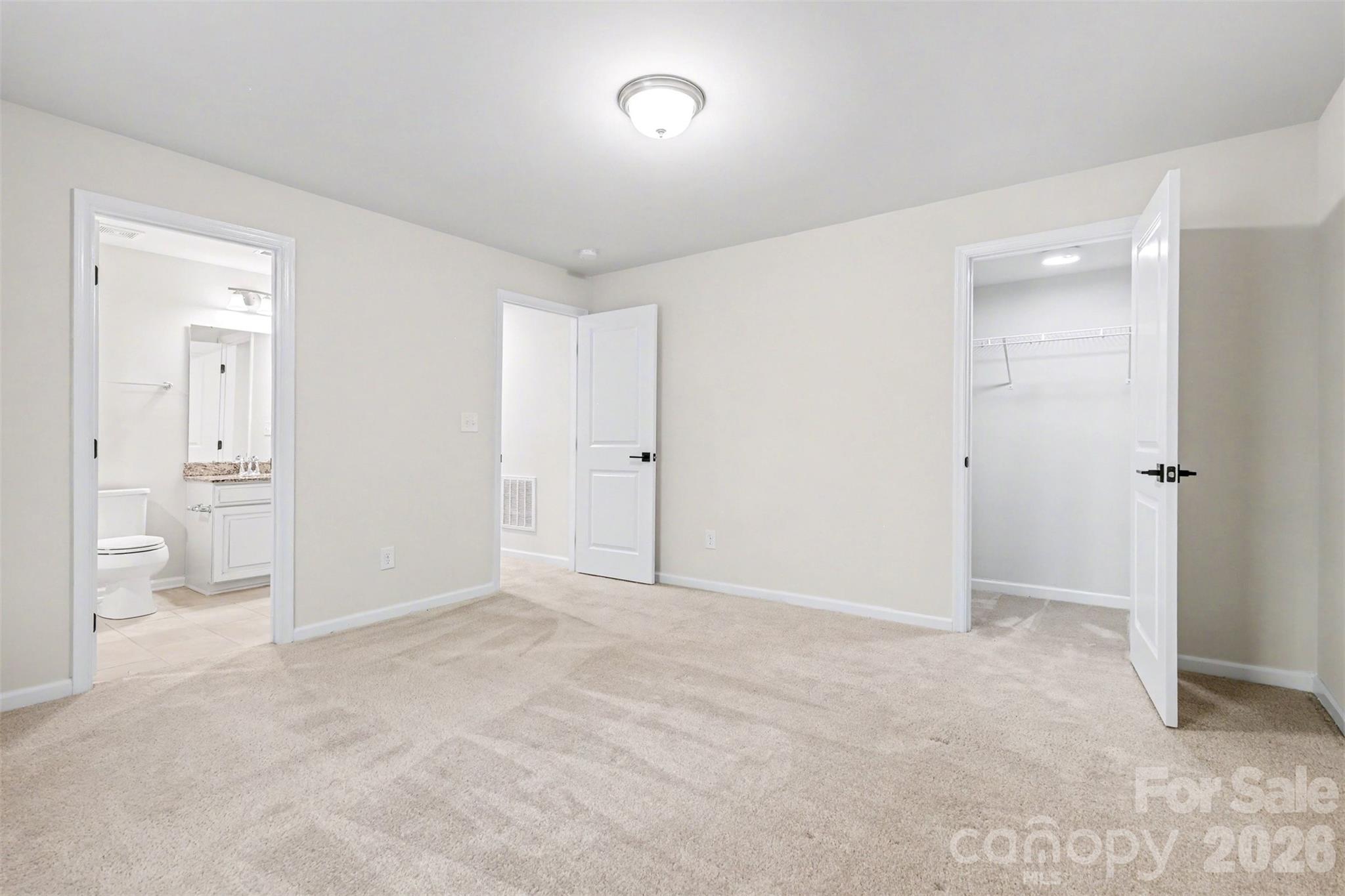 824 Abbeywood Drive — Waxhaw