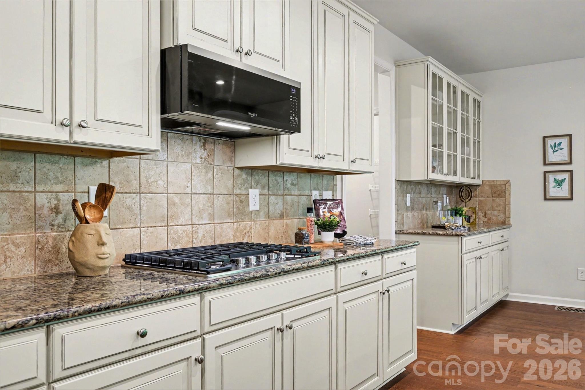 824 Abbeywood Drive — Waxhaw