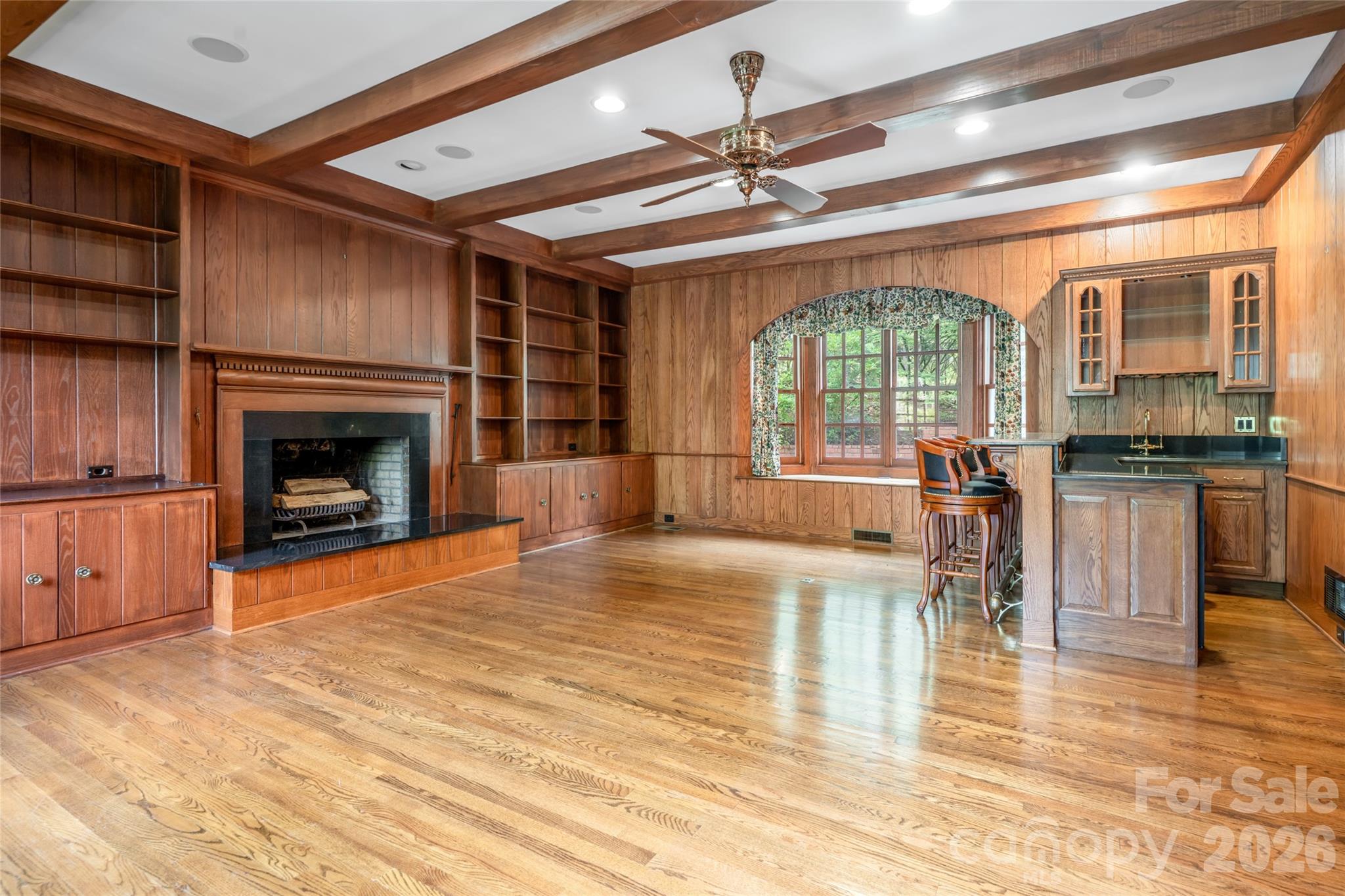 14 Brookside Road — Asheville