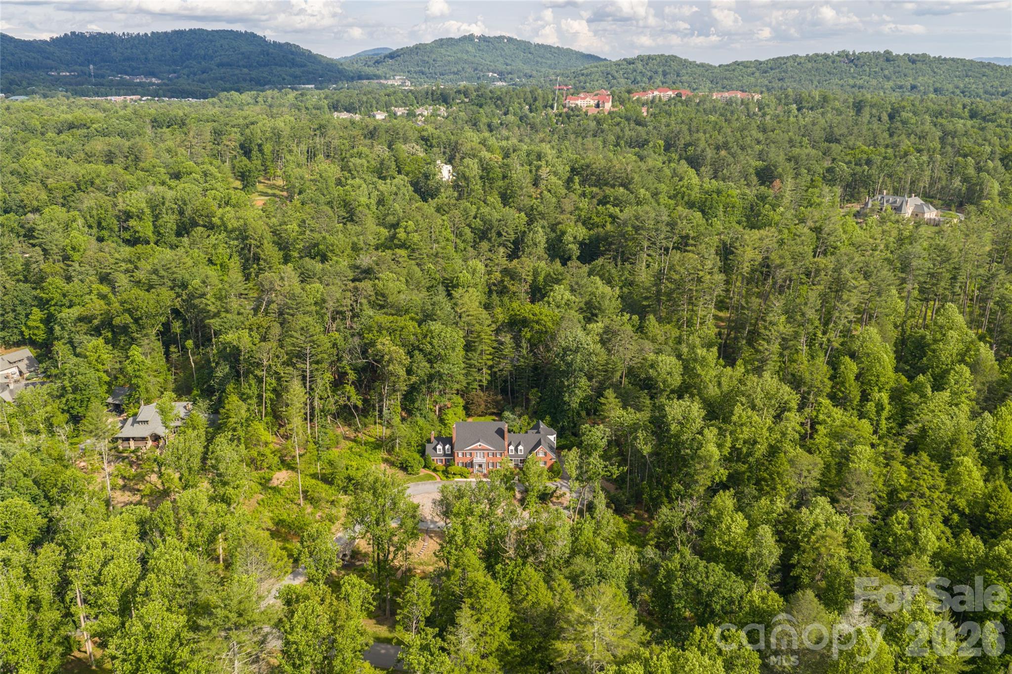 14 Brookside Road — Asheville