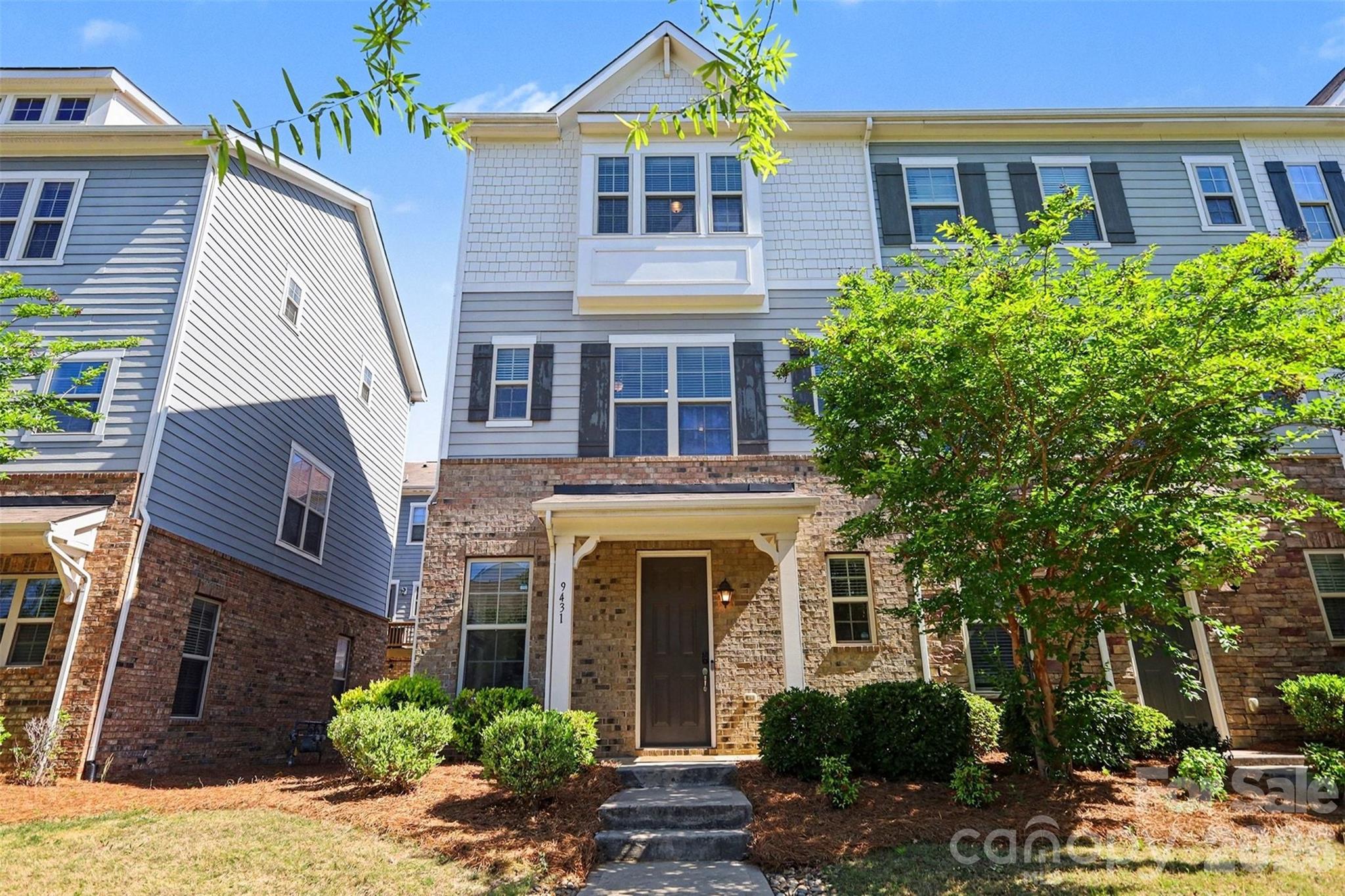 9431 Ainslie Downs Street — Charlotte