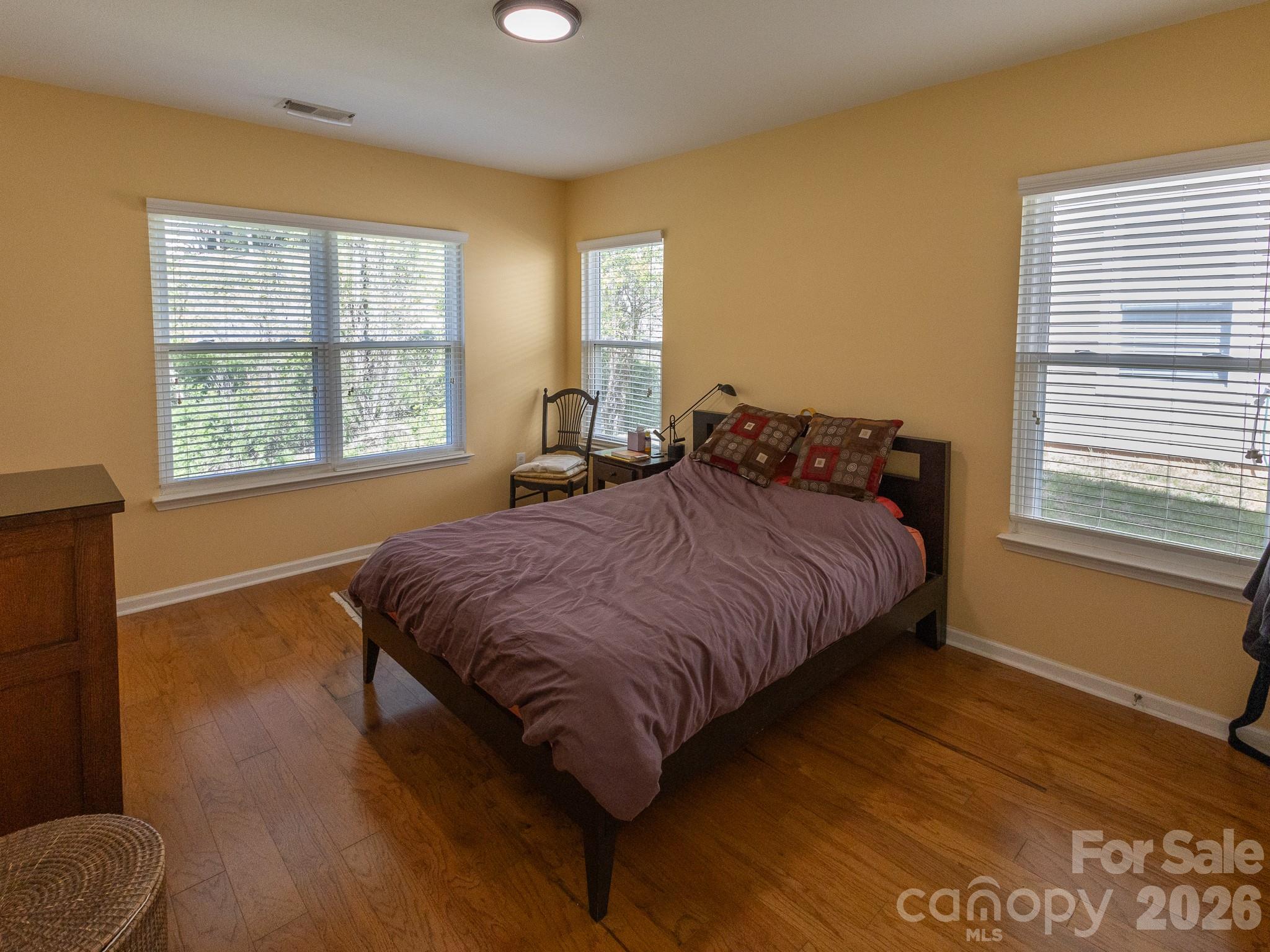 128 Lower Grassy Branch Road — Asheville