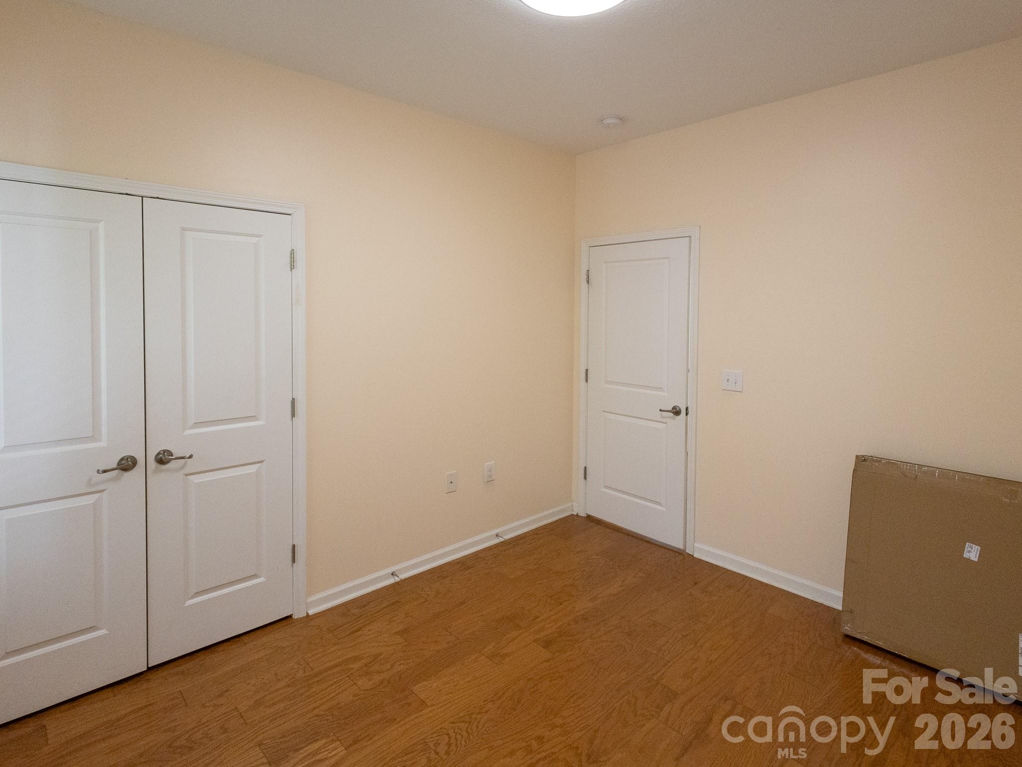 128 Lower Grassy Branch Road — Asheville