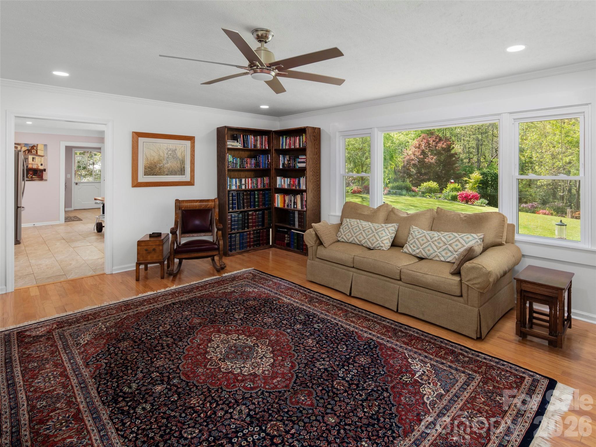 304 Wood Dale Drive — Hendersonville