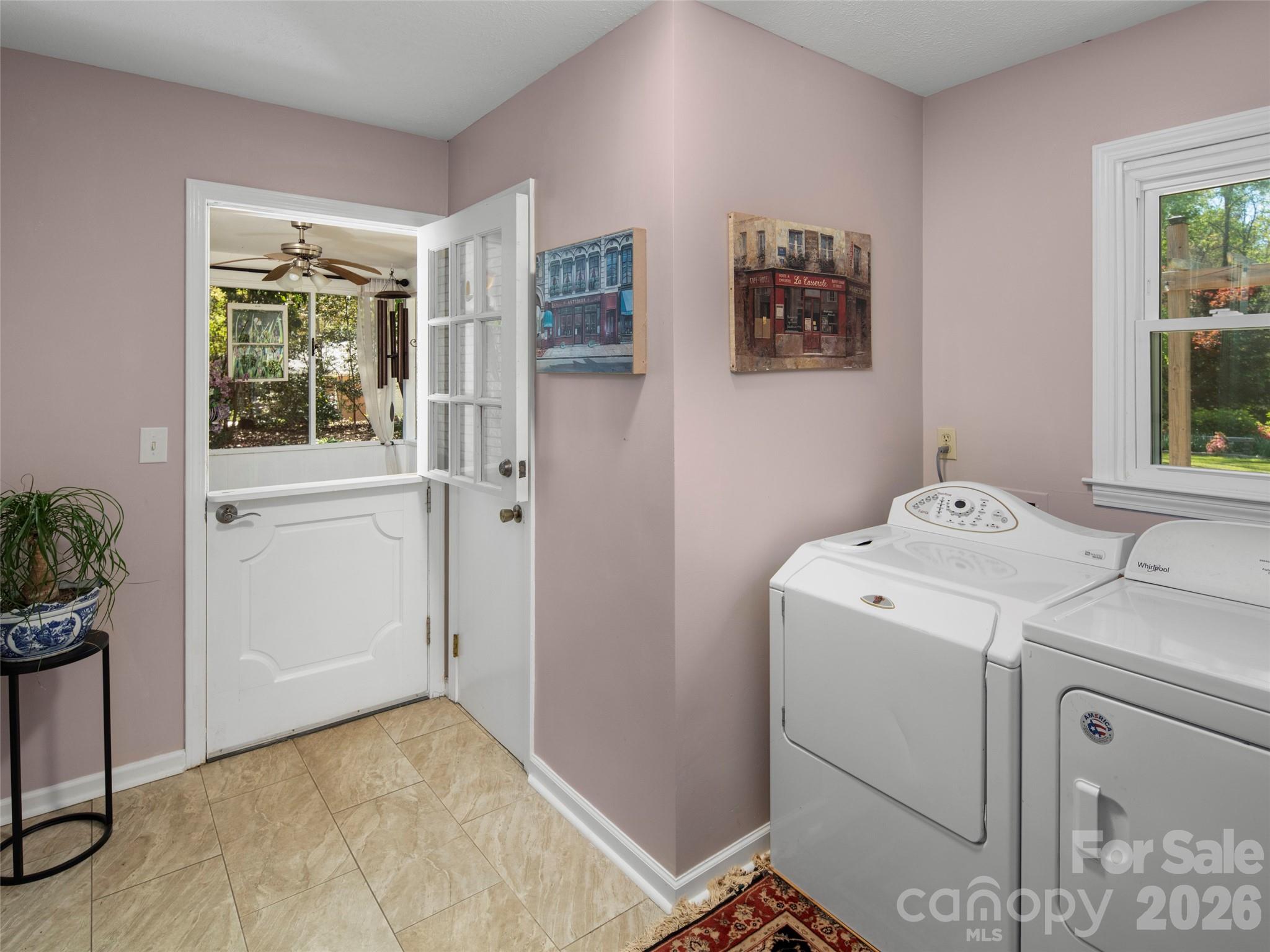 304 Wood Dale Drive — Hendersonville