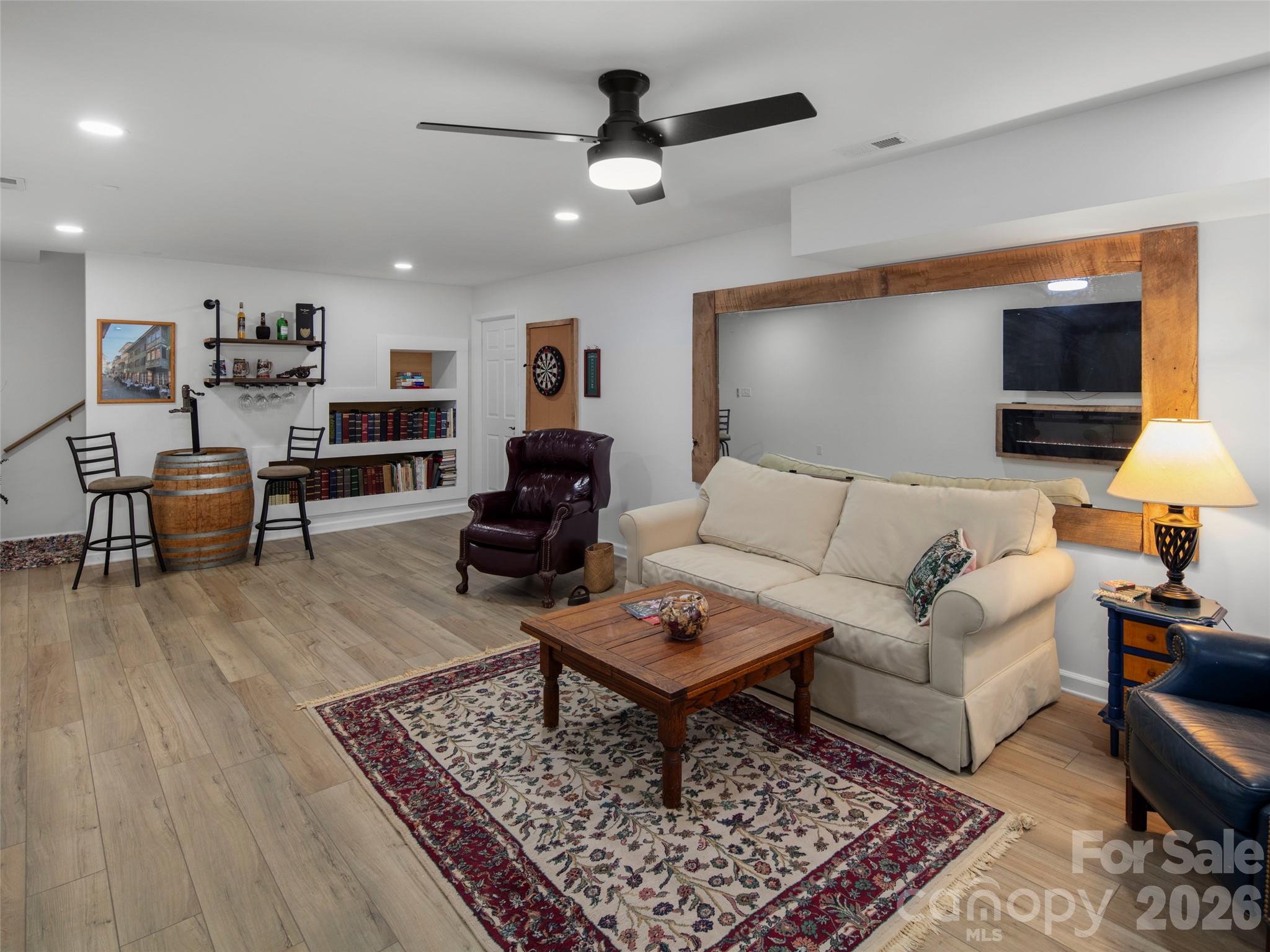 304 Wood Dale Drive — Hendersonville