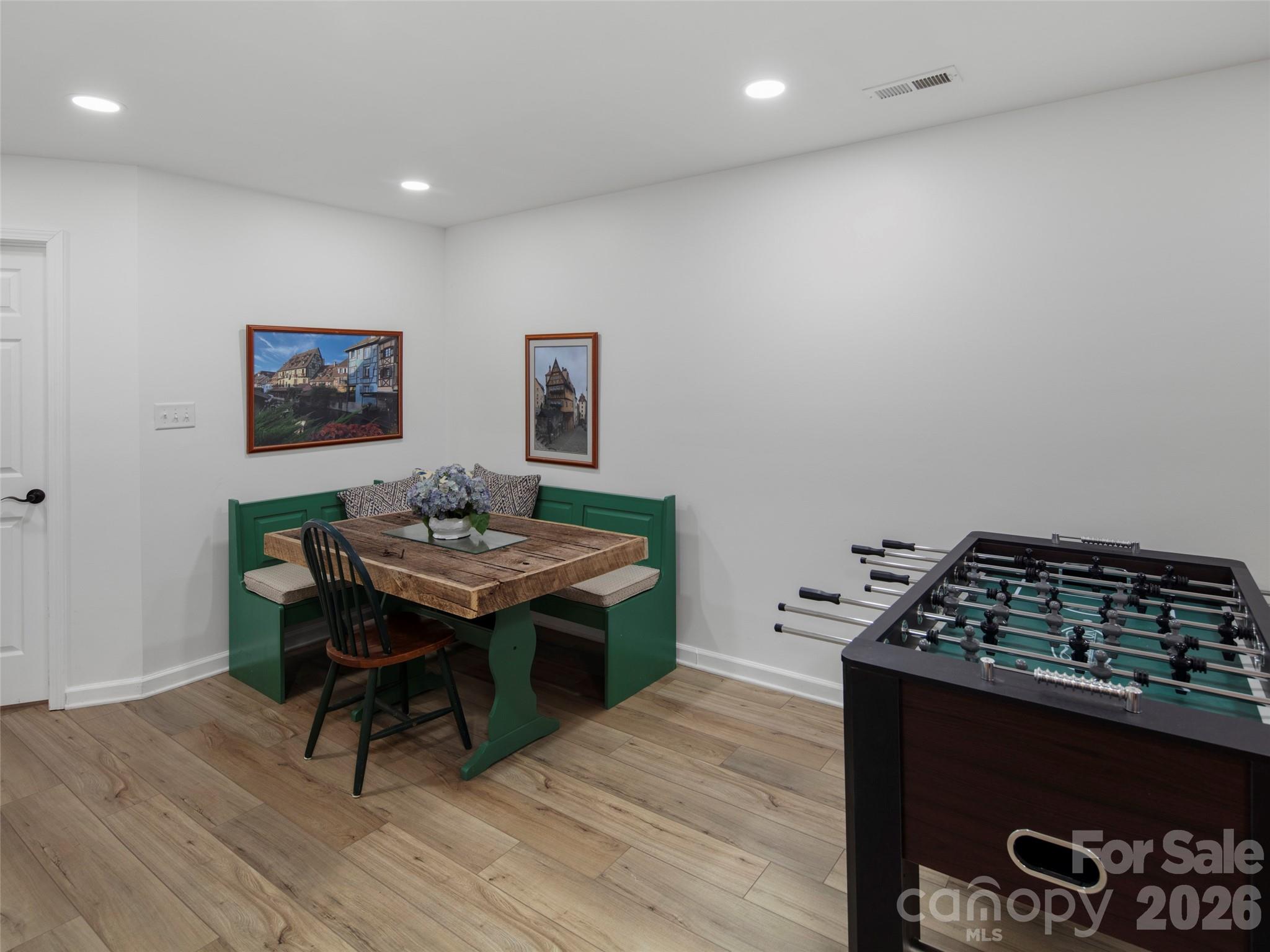 304 Wood Dale Drive — Hendersonville