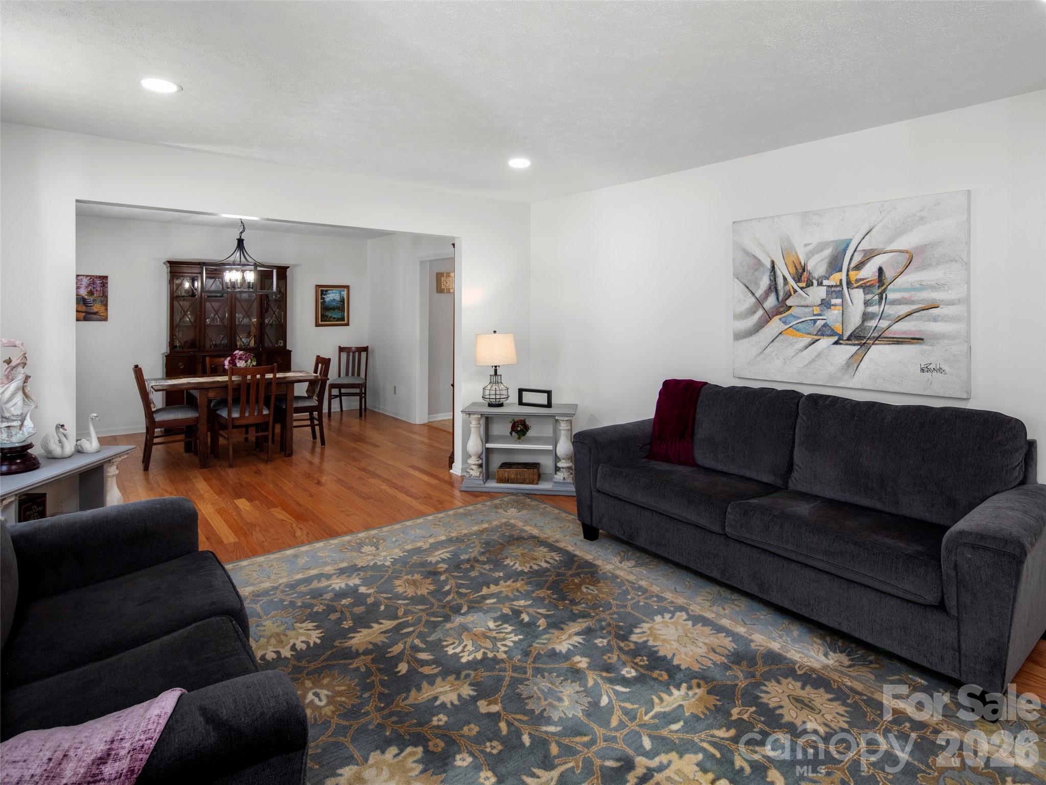 304 Wood Dale Drive — Hendersonville