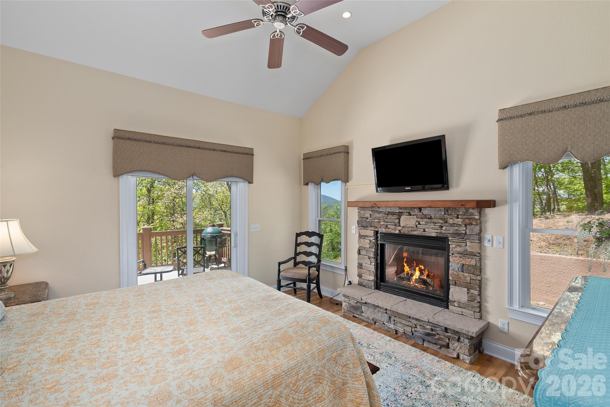 1033 Presidential Drive — Waynesville