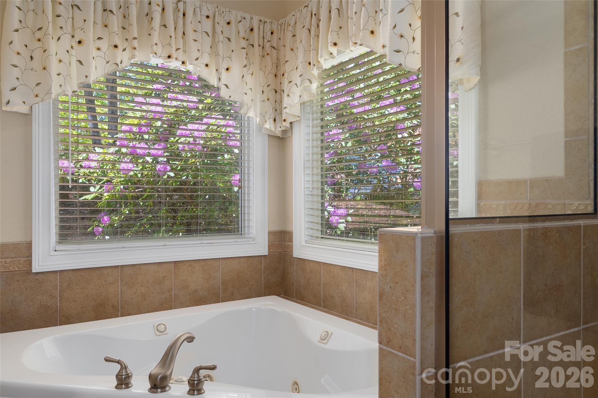 1033 Presidential Drive — Waynesville