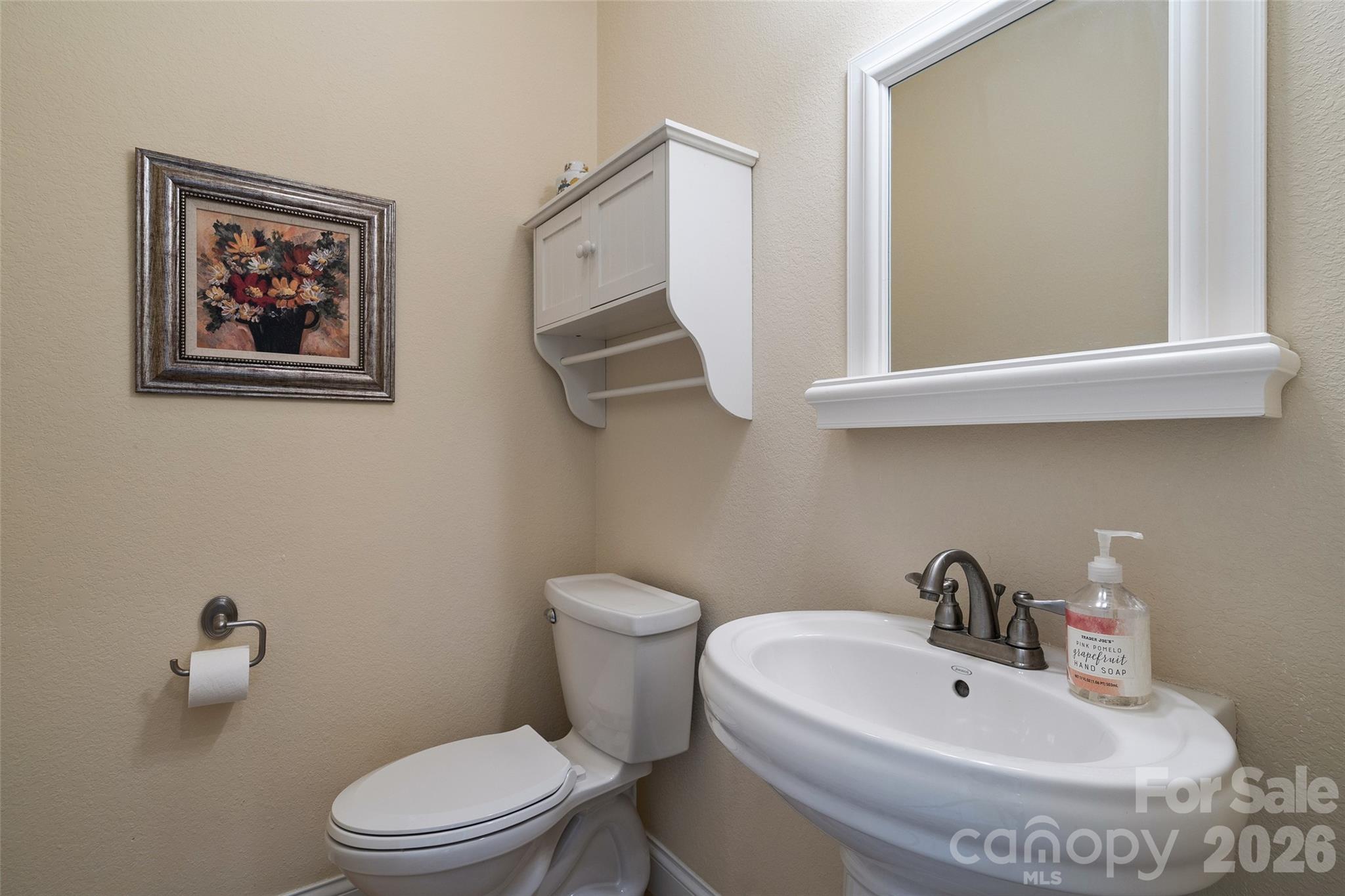 1033 Presidential Drive — Waynesville