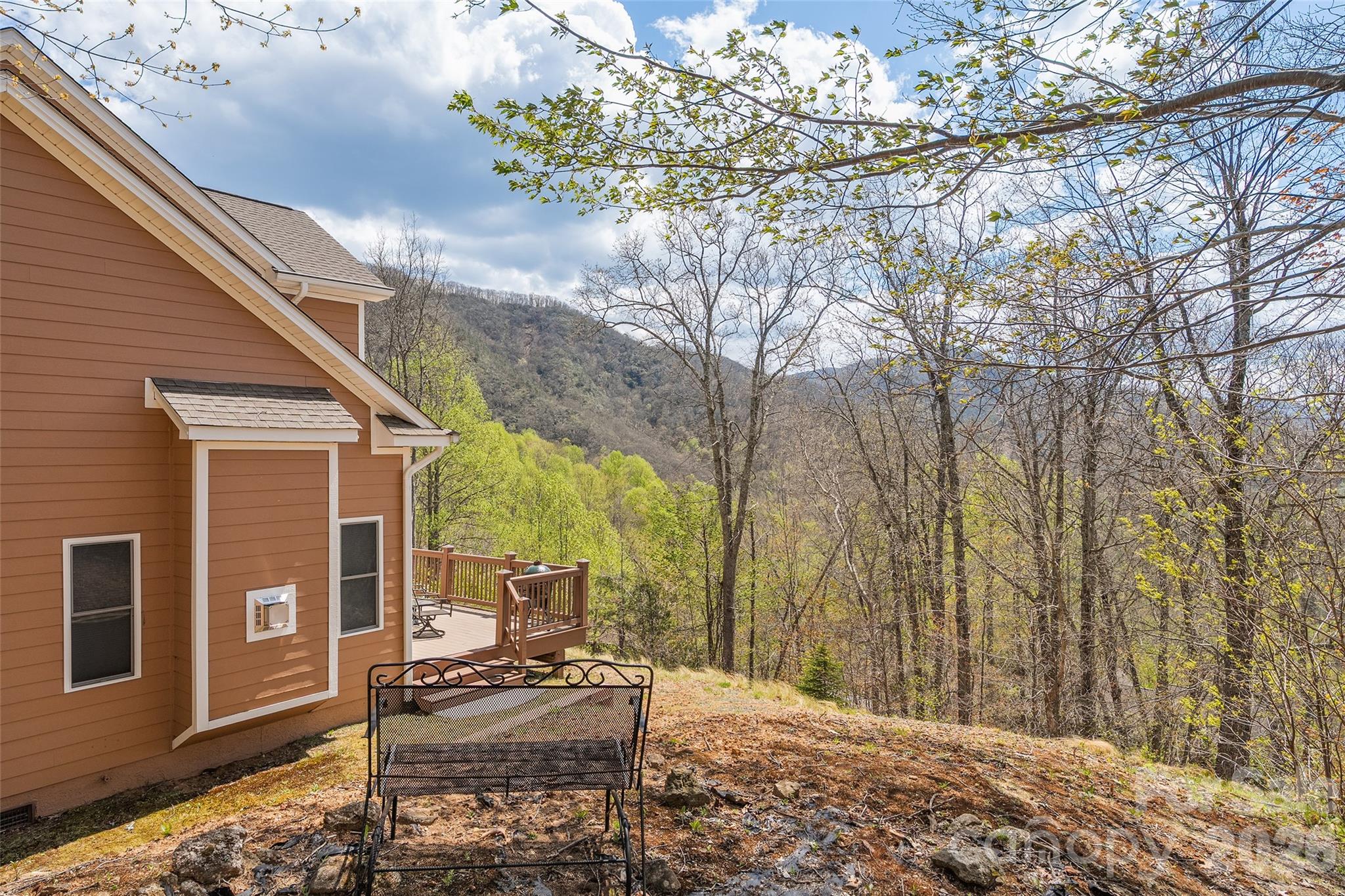 1033 Presidential Drive — Waynesville