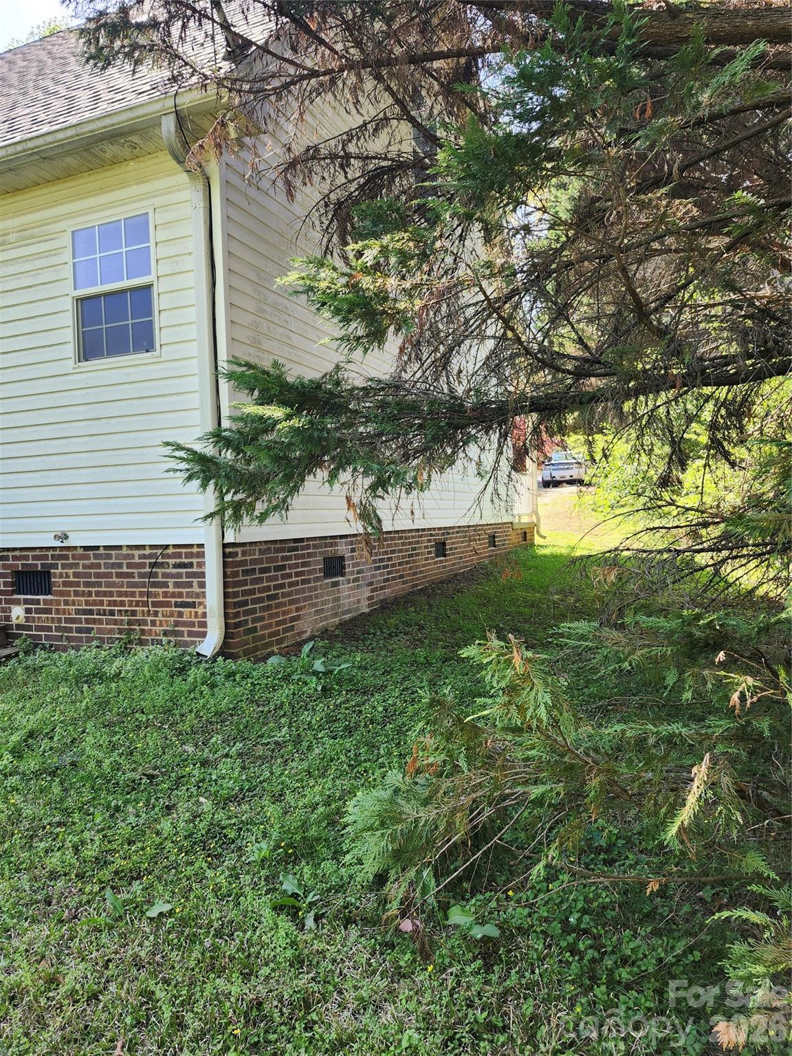 213 Vicki Way — Stanley