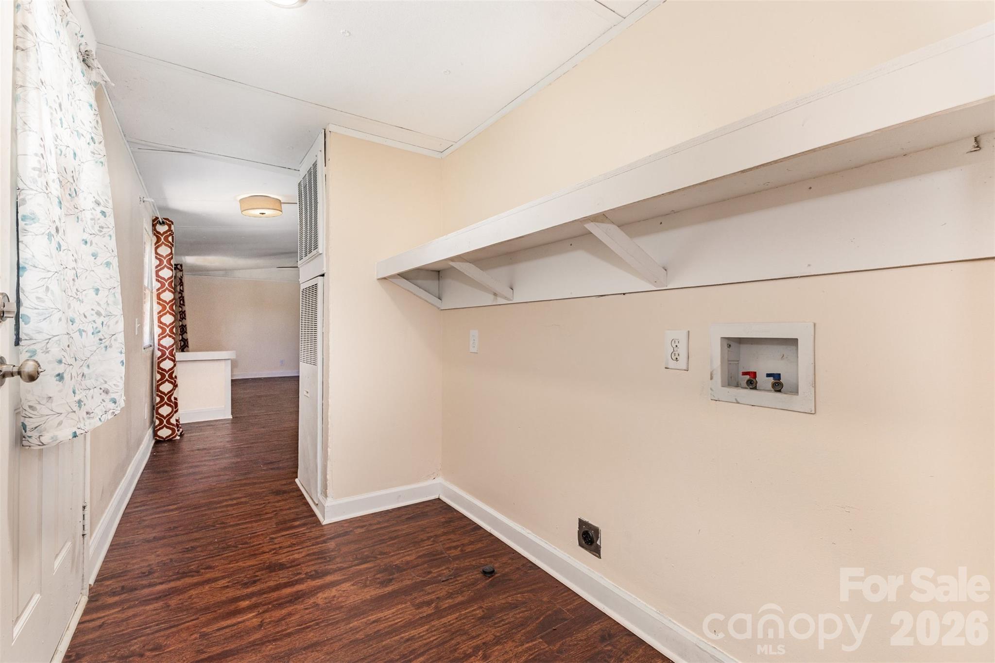 364 Paraham Road S — York