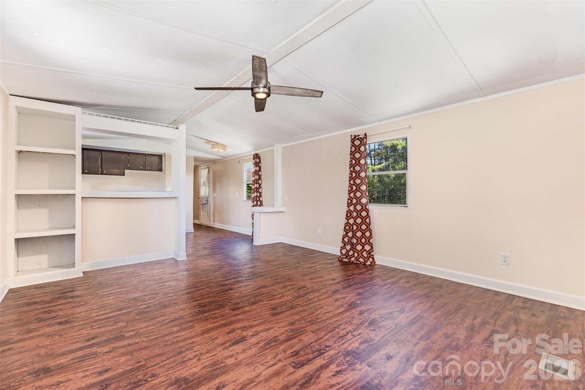 364 Paraham Road S — York