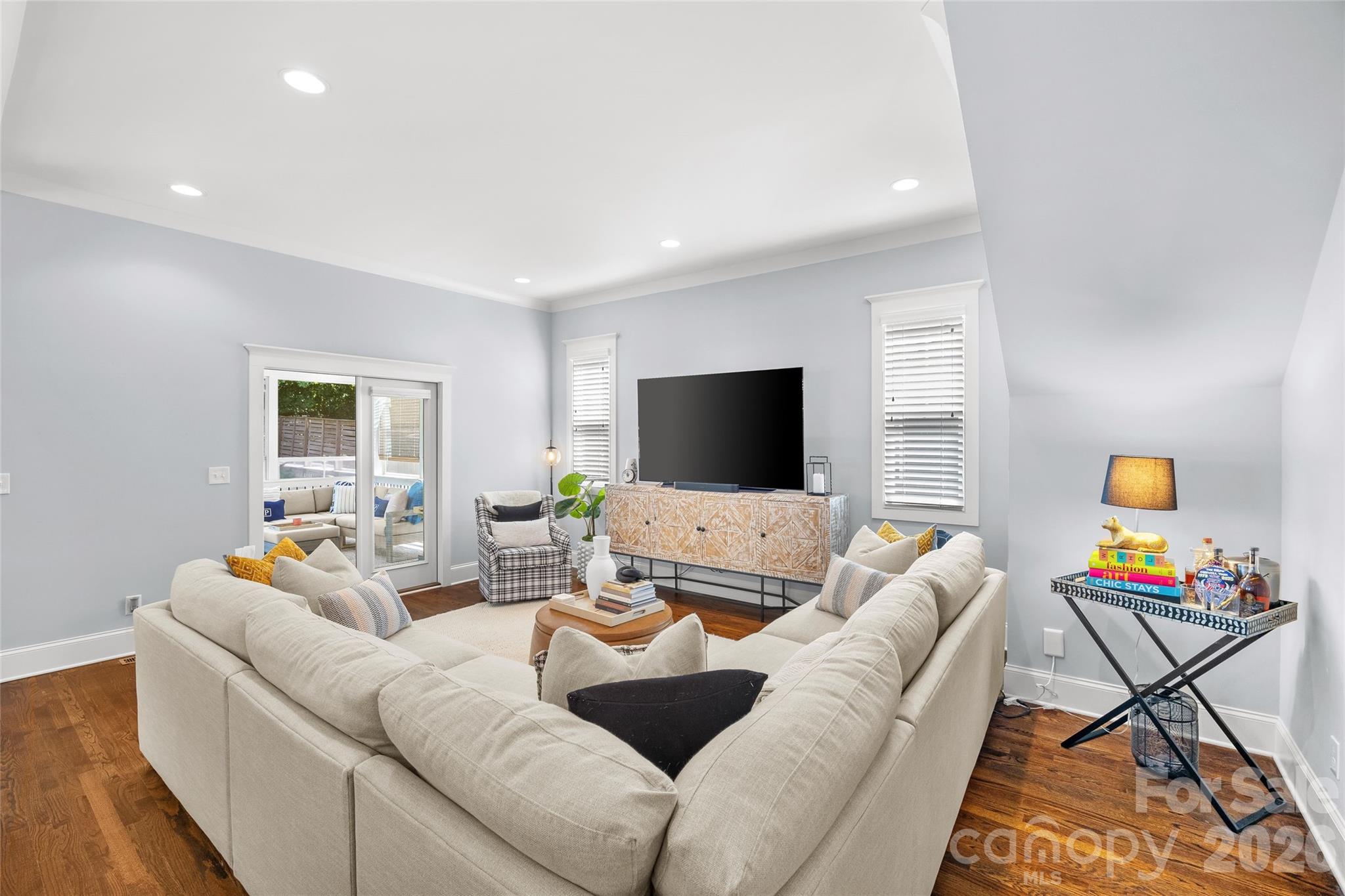 1421 Downs Avenue — Charlotte