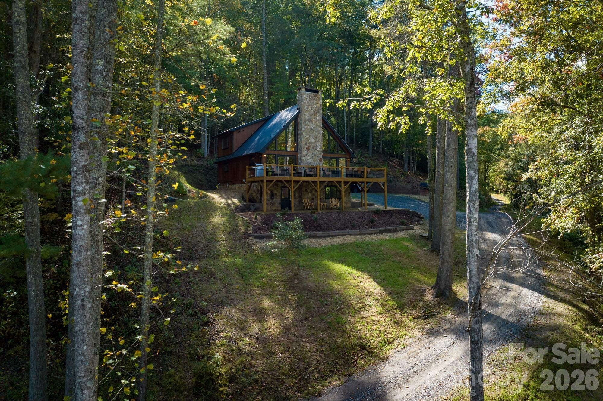 2108 River Hill Road — Murphy