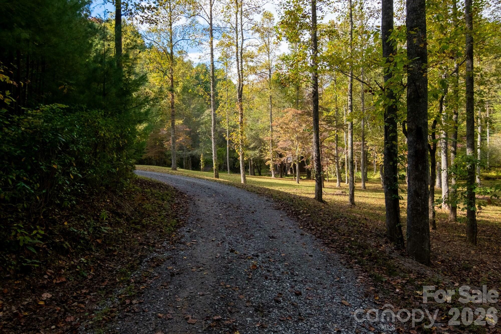 2108 River Hill Road — Murphy