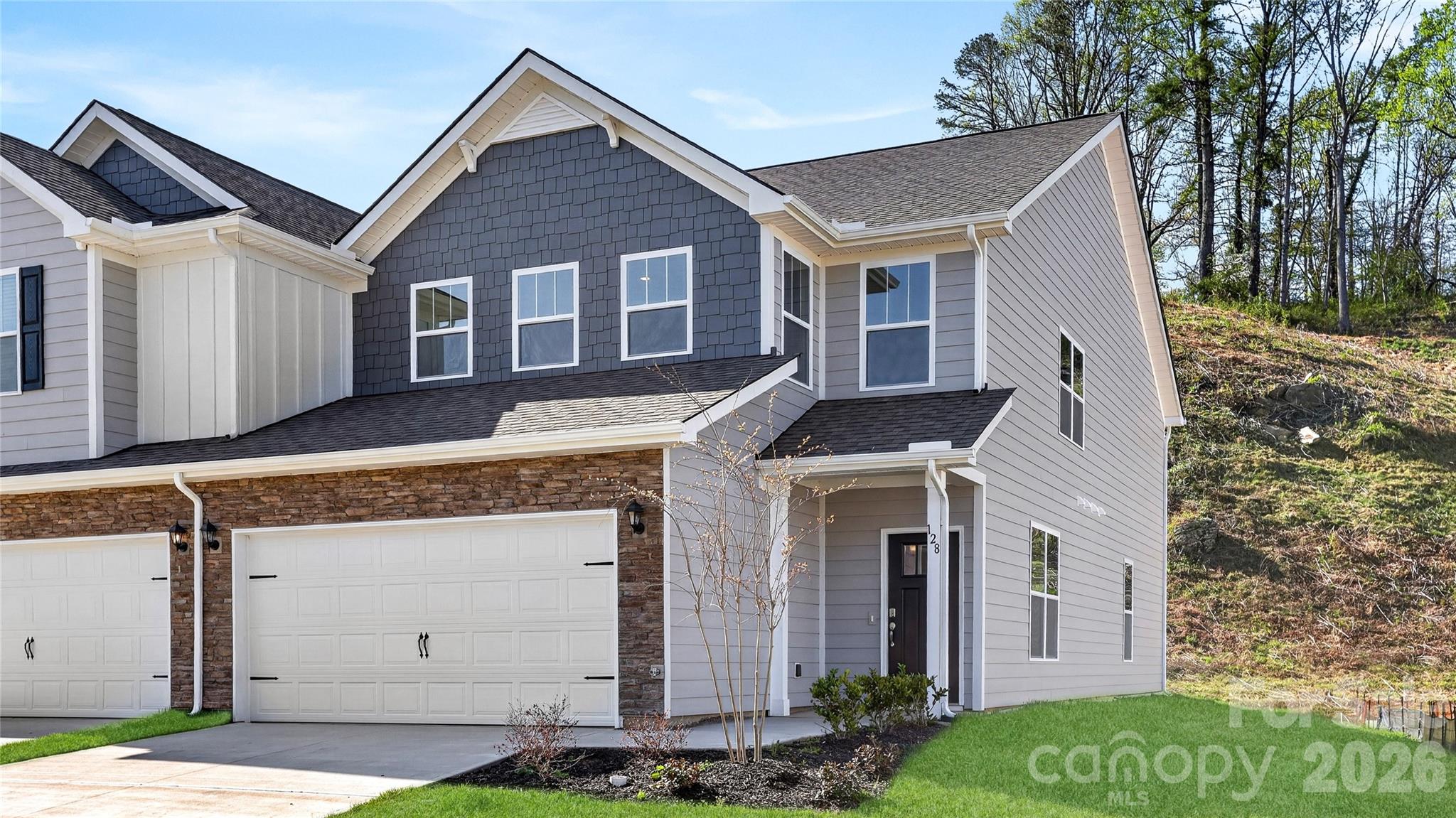 128 Sugg Trail — Weaverville