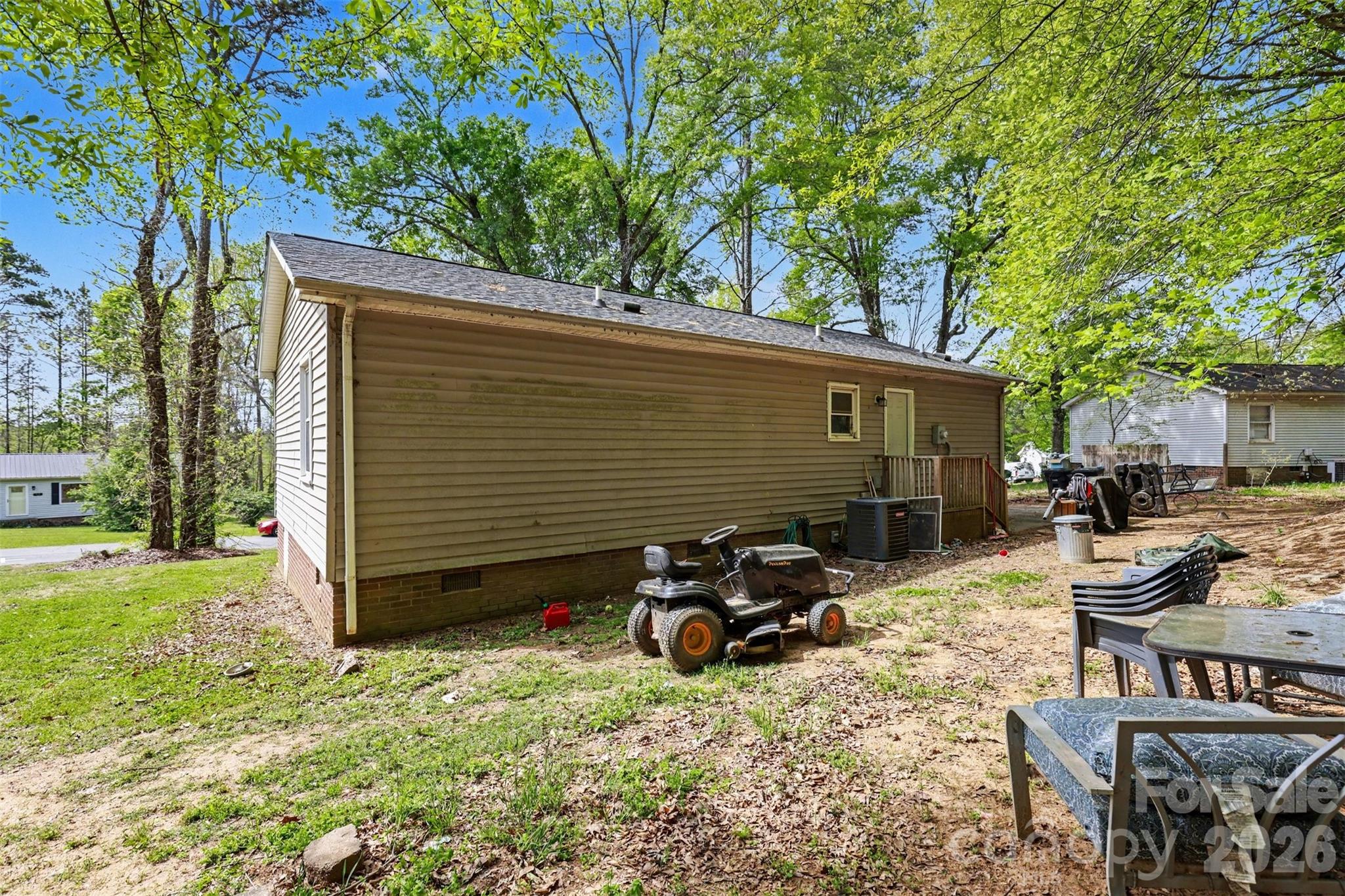 114 State Street — Lincolnton