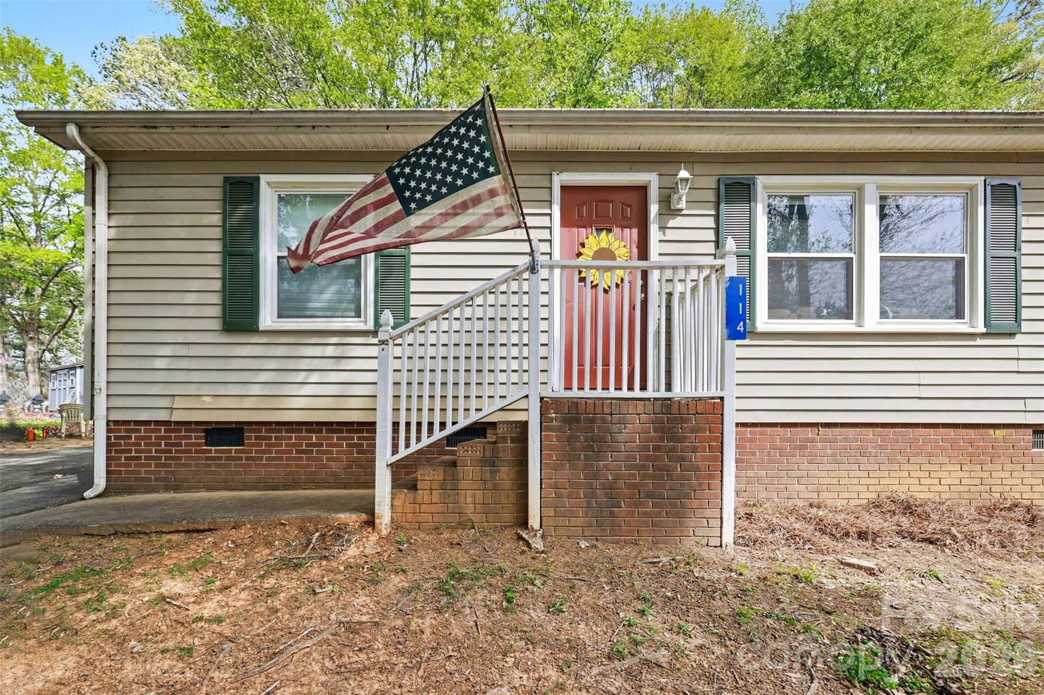 114 State Street — Lincolnton