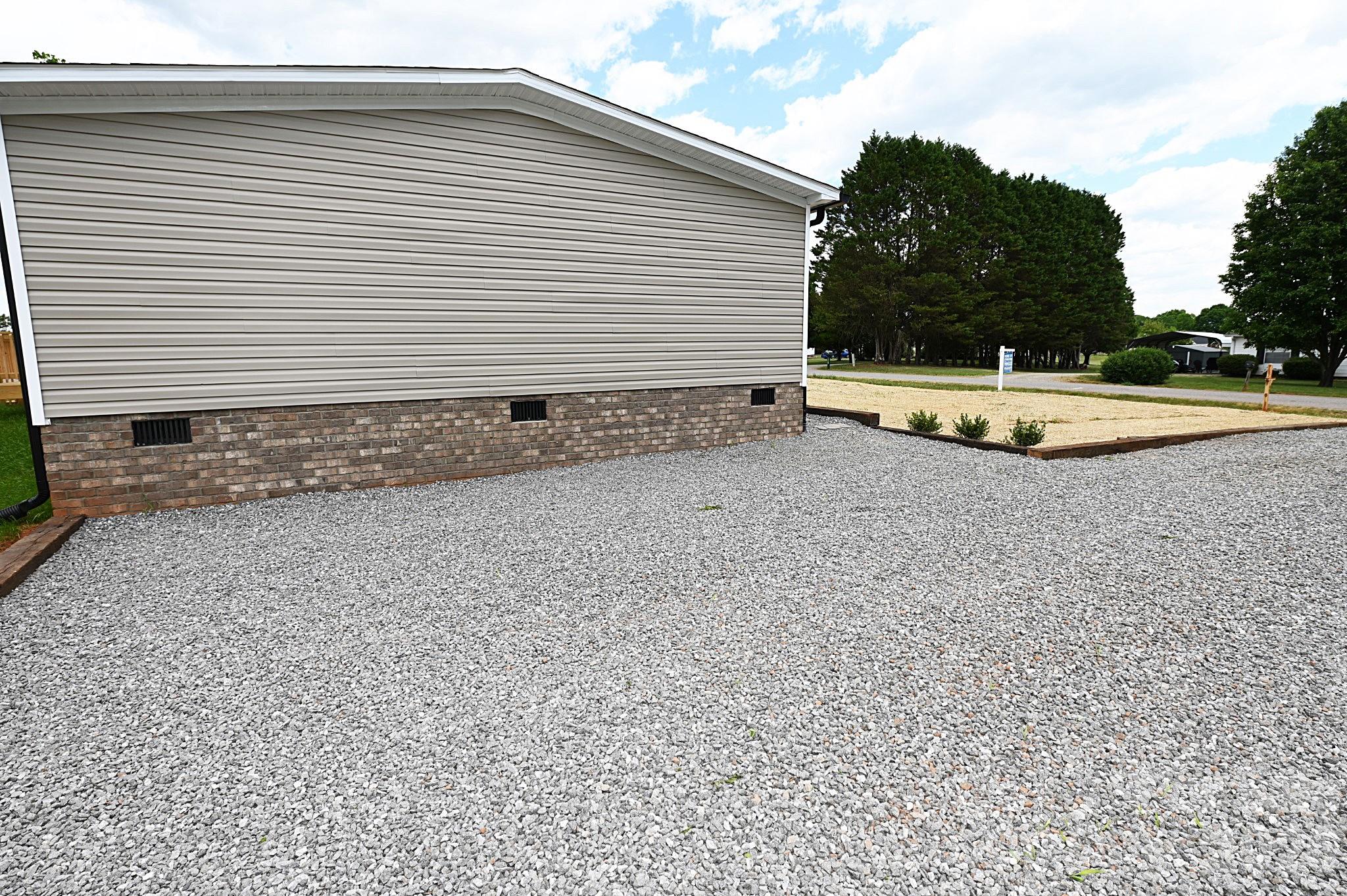 115 Stonydell Drive — Stony Point