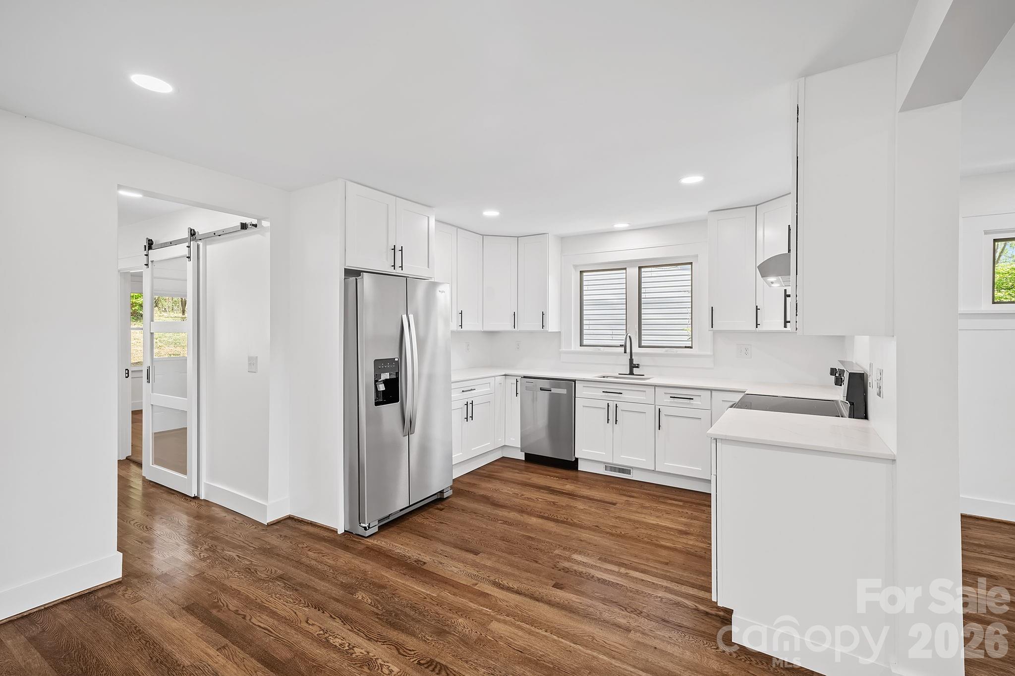 154 Laurel Loop — Asheville