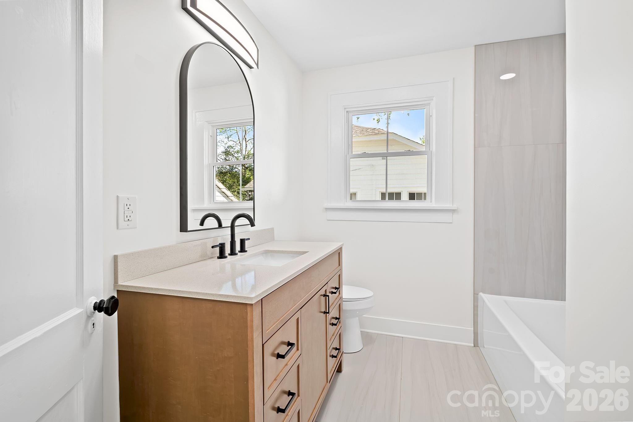 154 Laurel Loop — Asheville