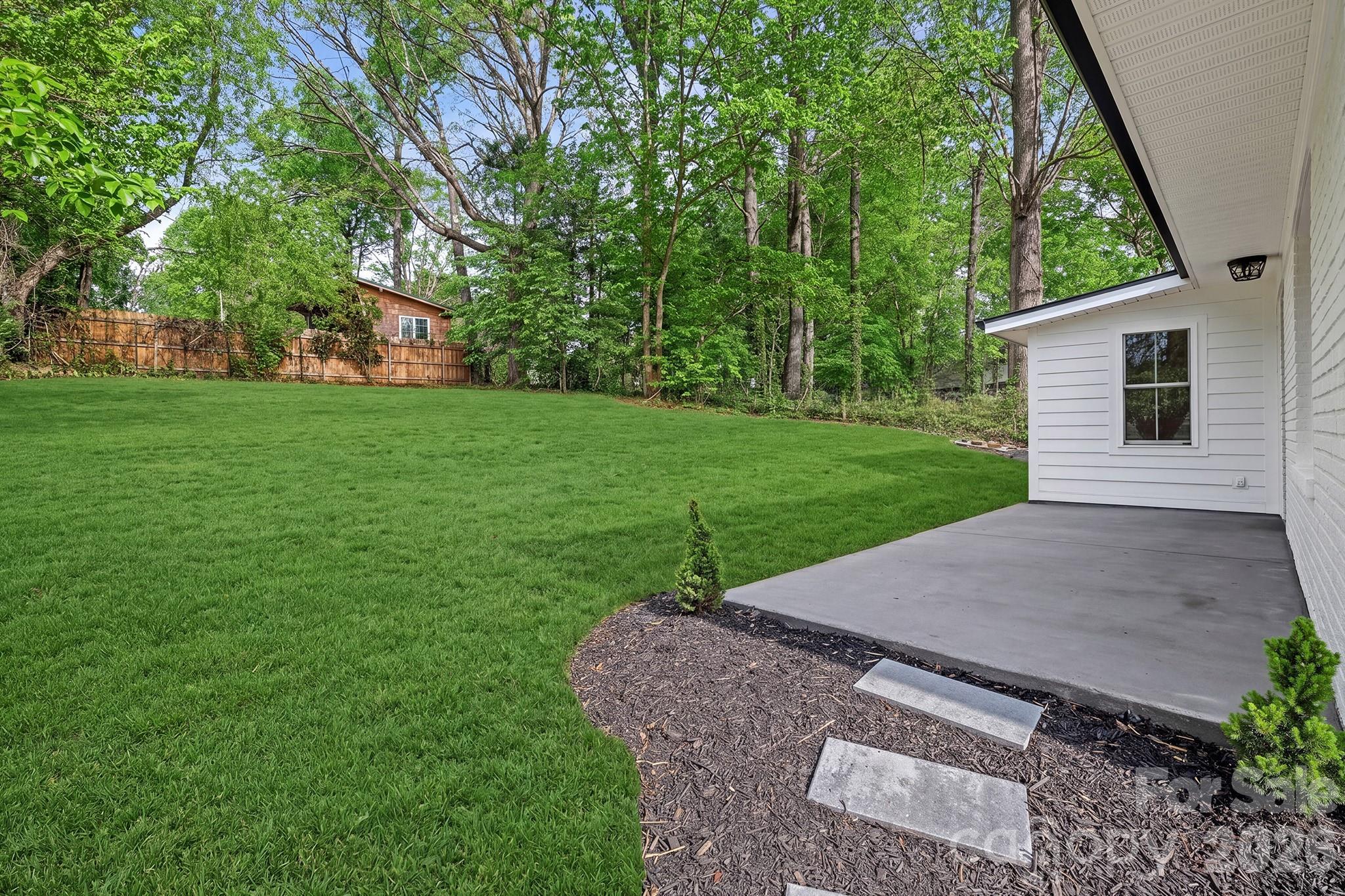 154 Laurel Loop — Asheville