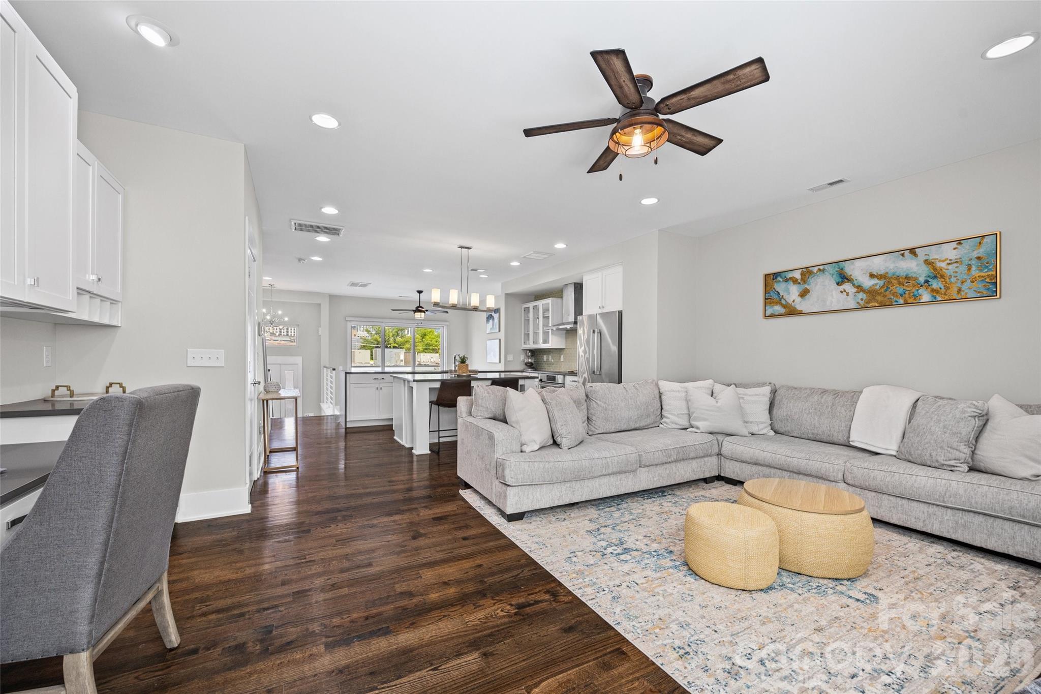 1428 S Church Street — Charlotte