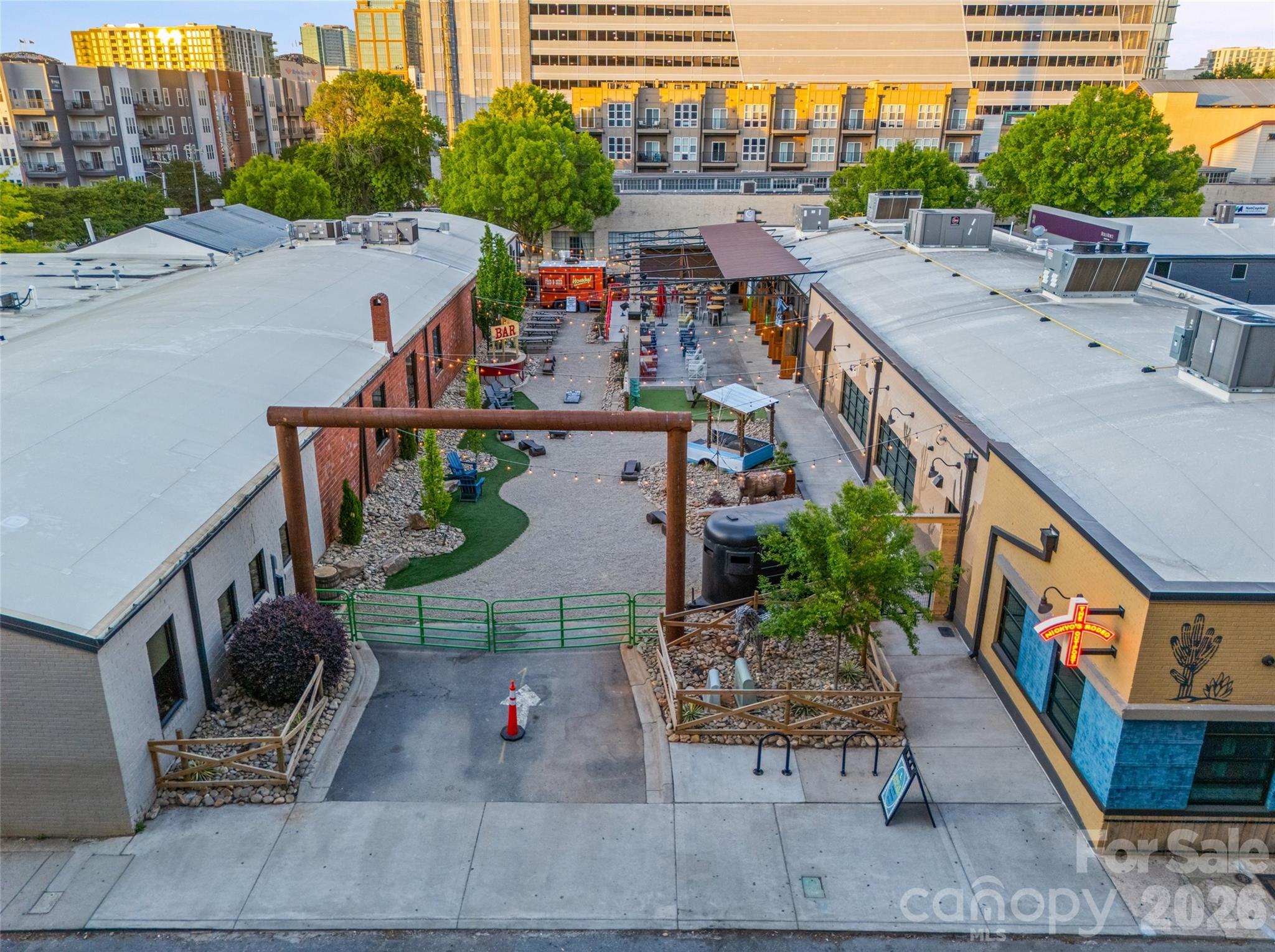 1428 S Church Street — Charlotte