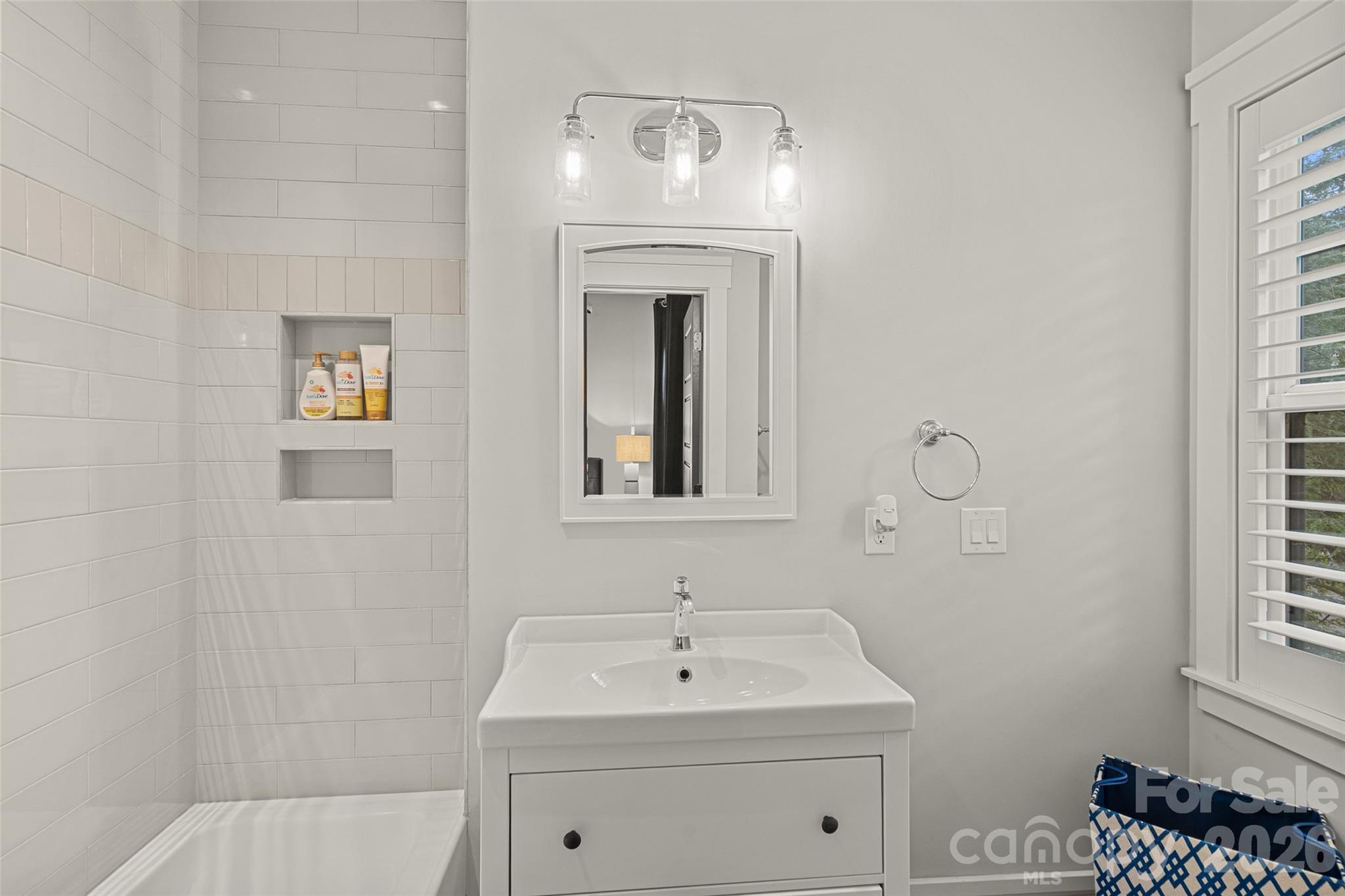 4316 Tangle Drive — Charlotte