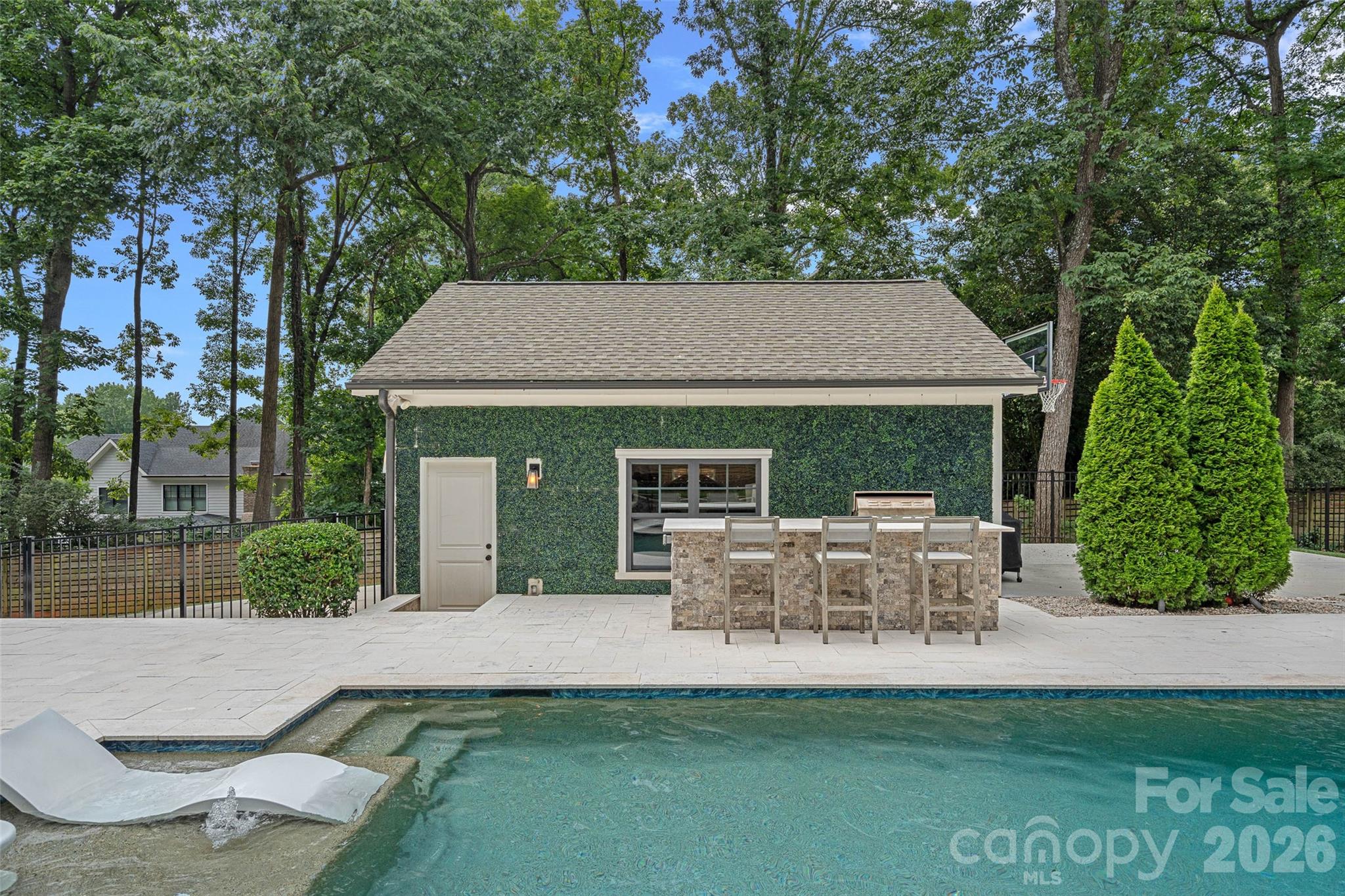 4316 Tangle Drive — Charlotte
