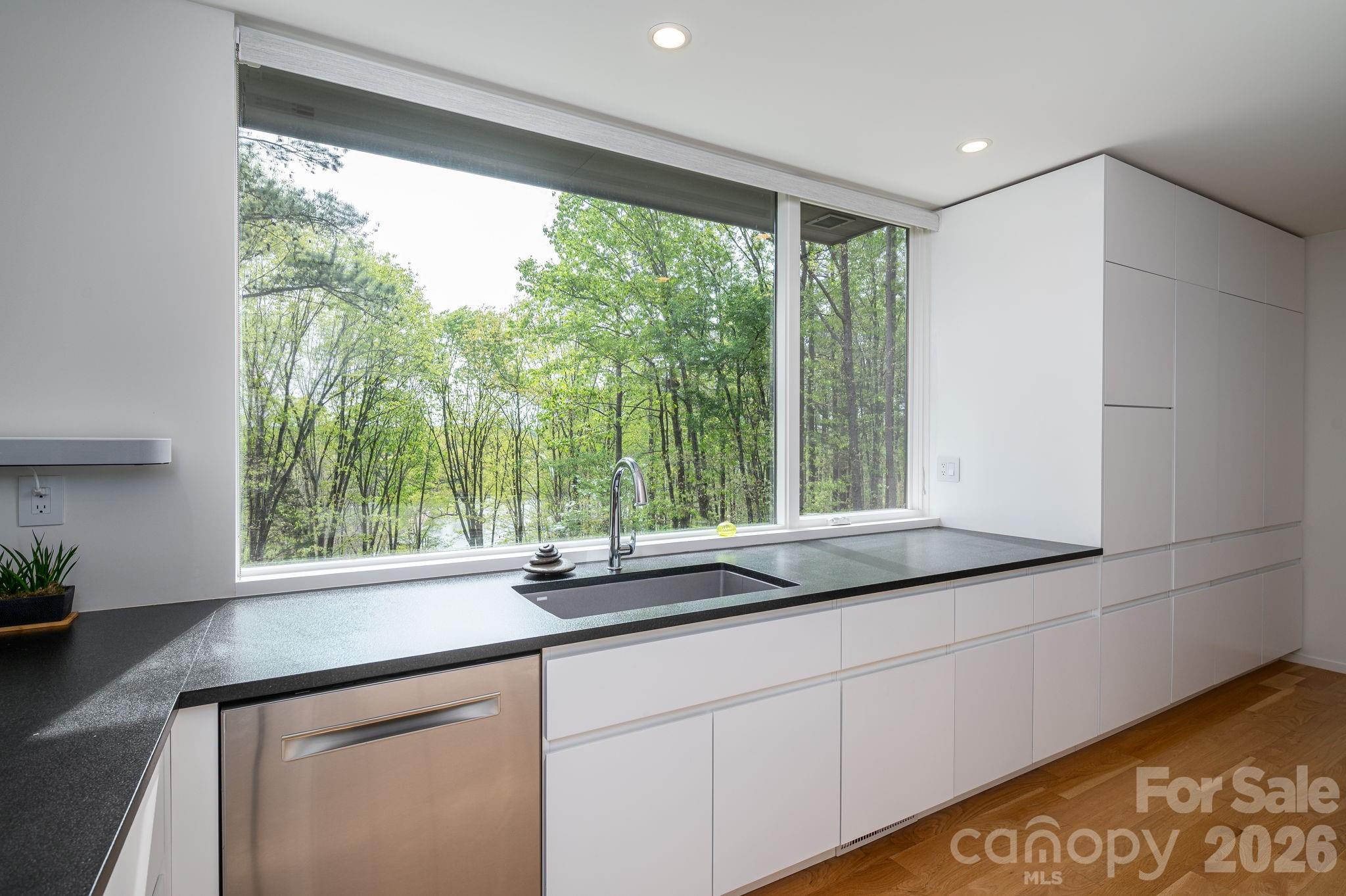 123 Honeydew Circle — Troutman