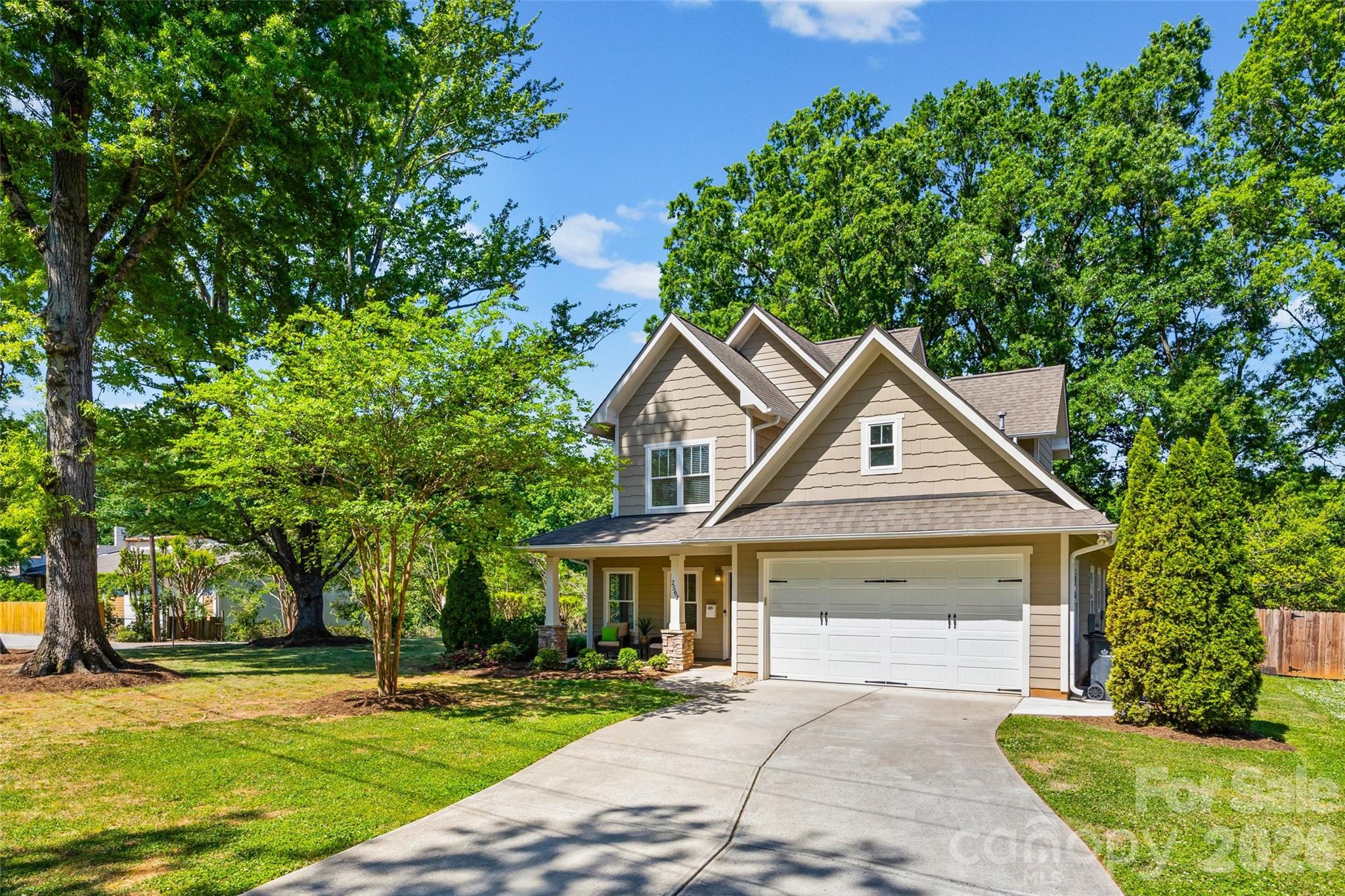 2562 Roseview Lane — Charlotte