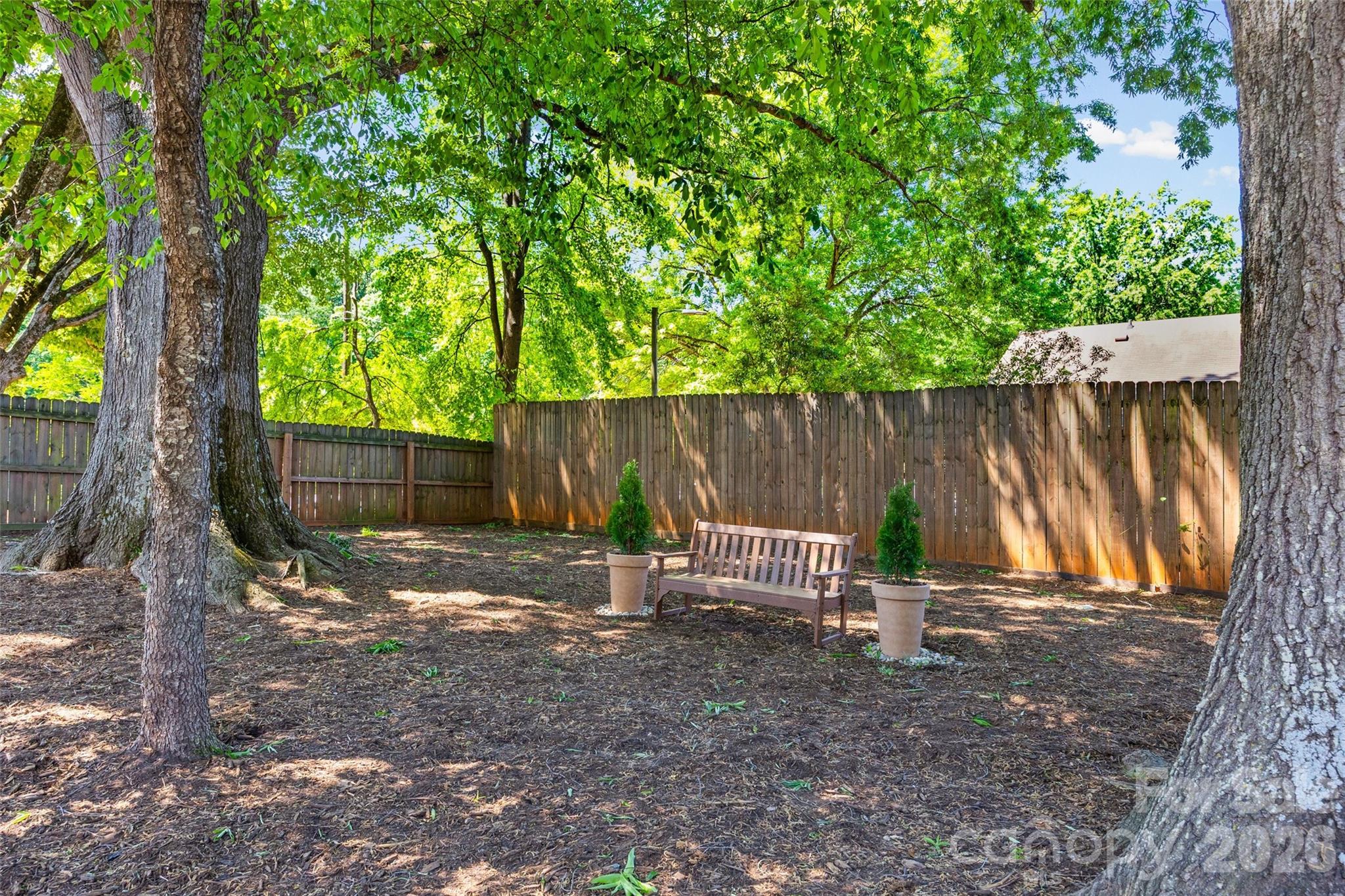 2562 Roseview Lane — Charlotte