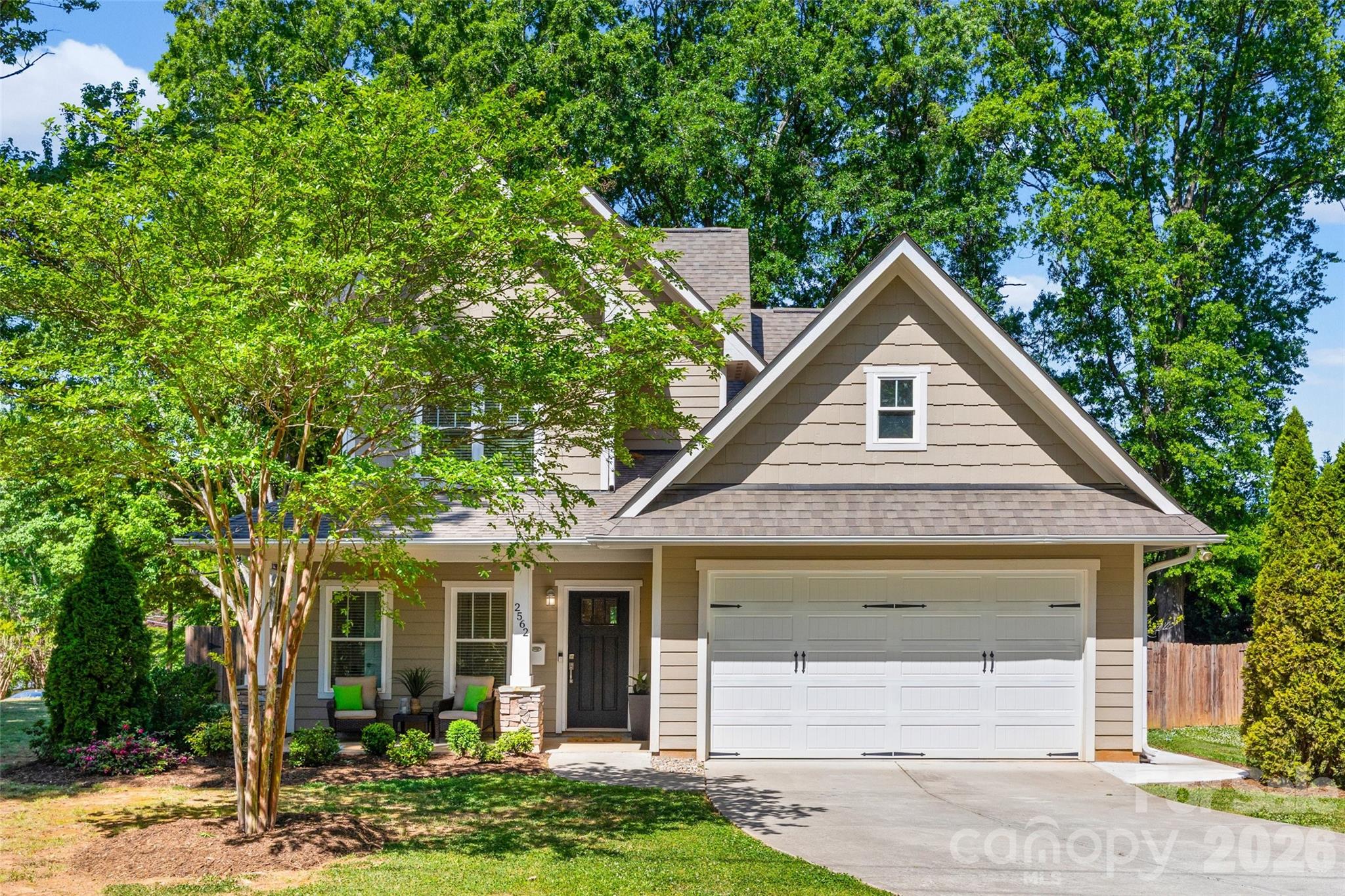 2562 Roseview Lane — Charlotte