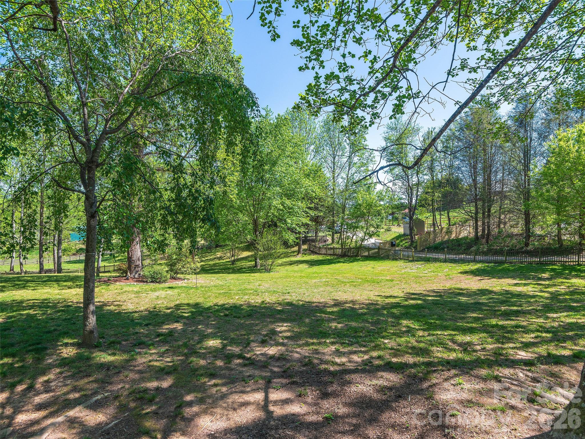 37 Crimson Lane — Hendersonville