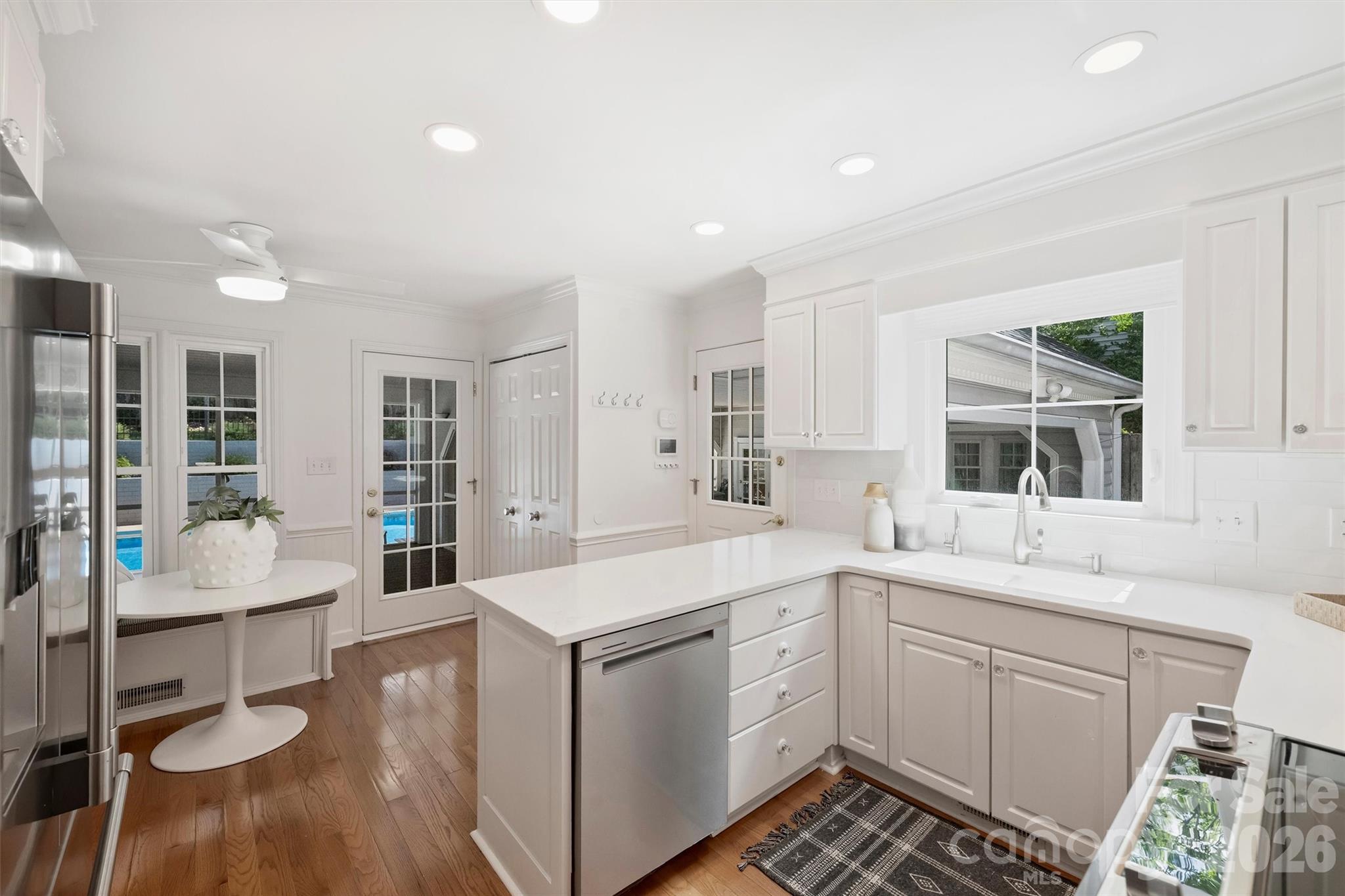 4013 Bridgewood Lane — Charlotte