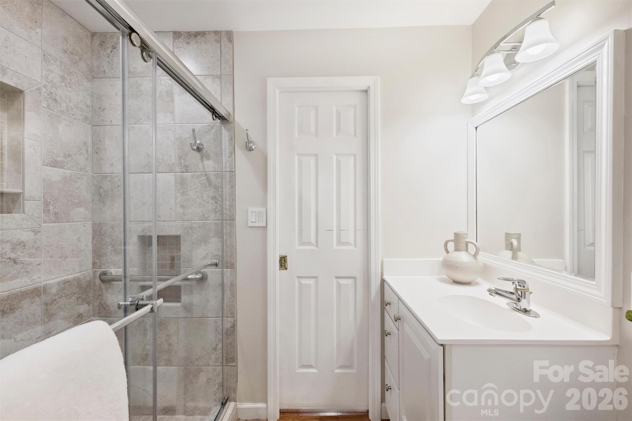 4013 Bridgewood Lane — Charlotte