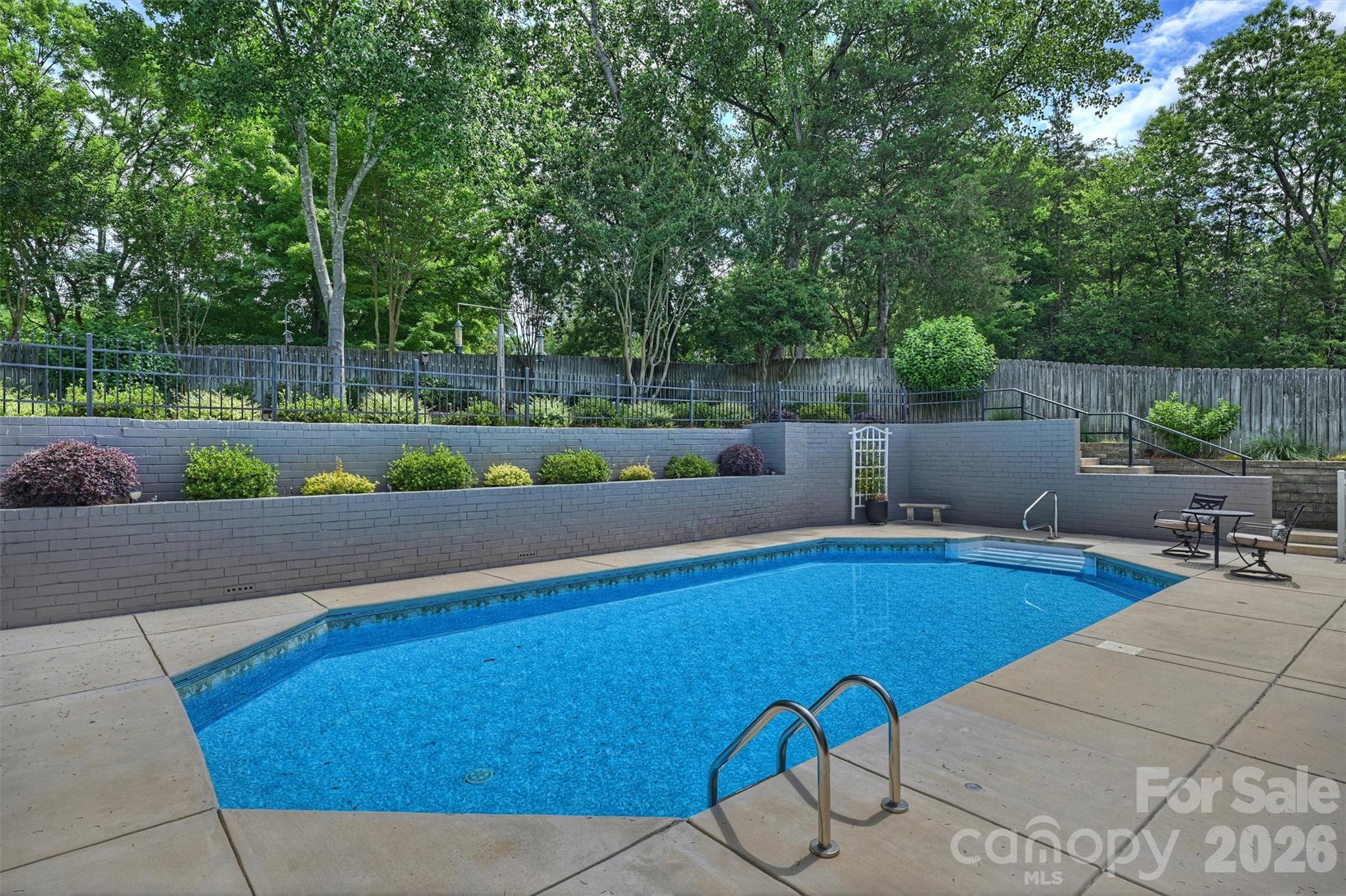 4013 Bridgewood Lane — Charlotte