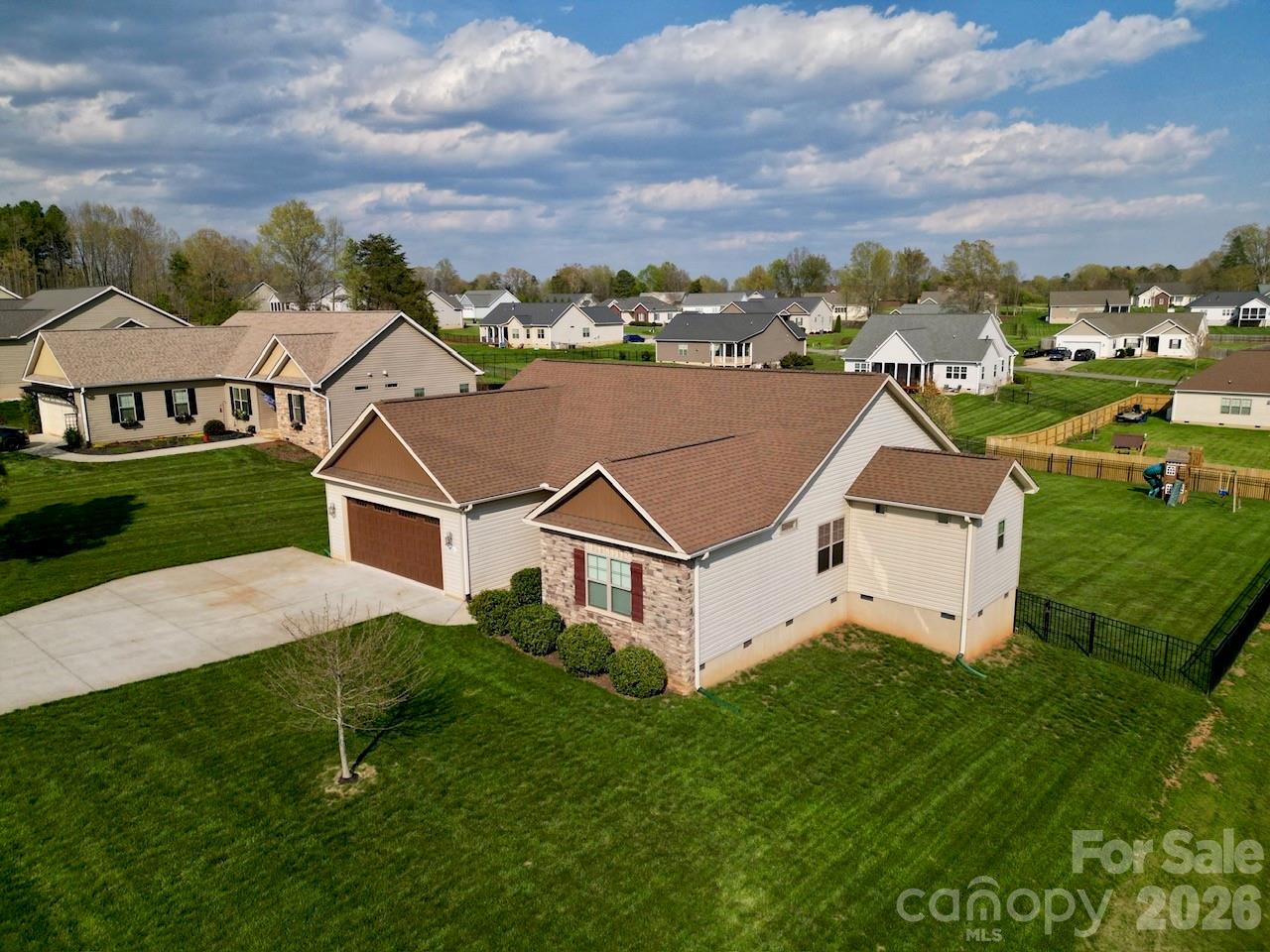 156 Greythorn Drive — Statesville