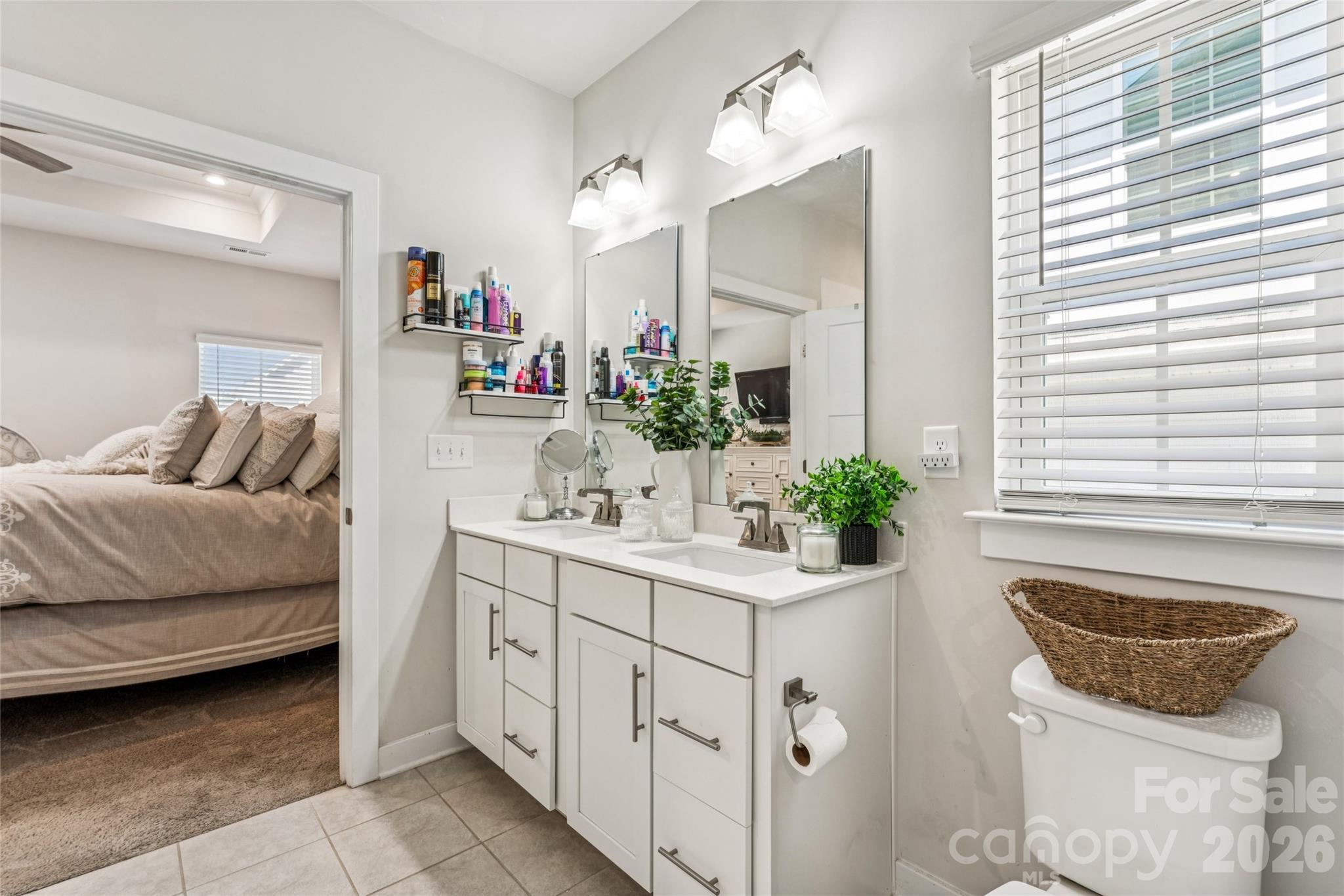 5042 Summer Surprise Lane — Charlotte