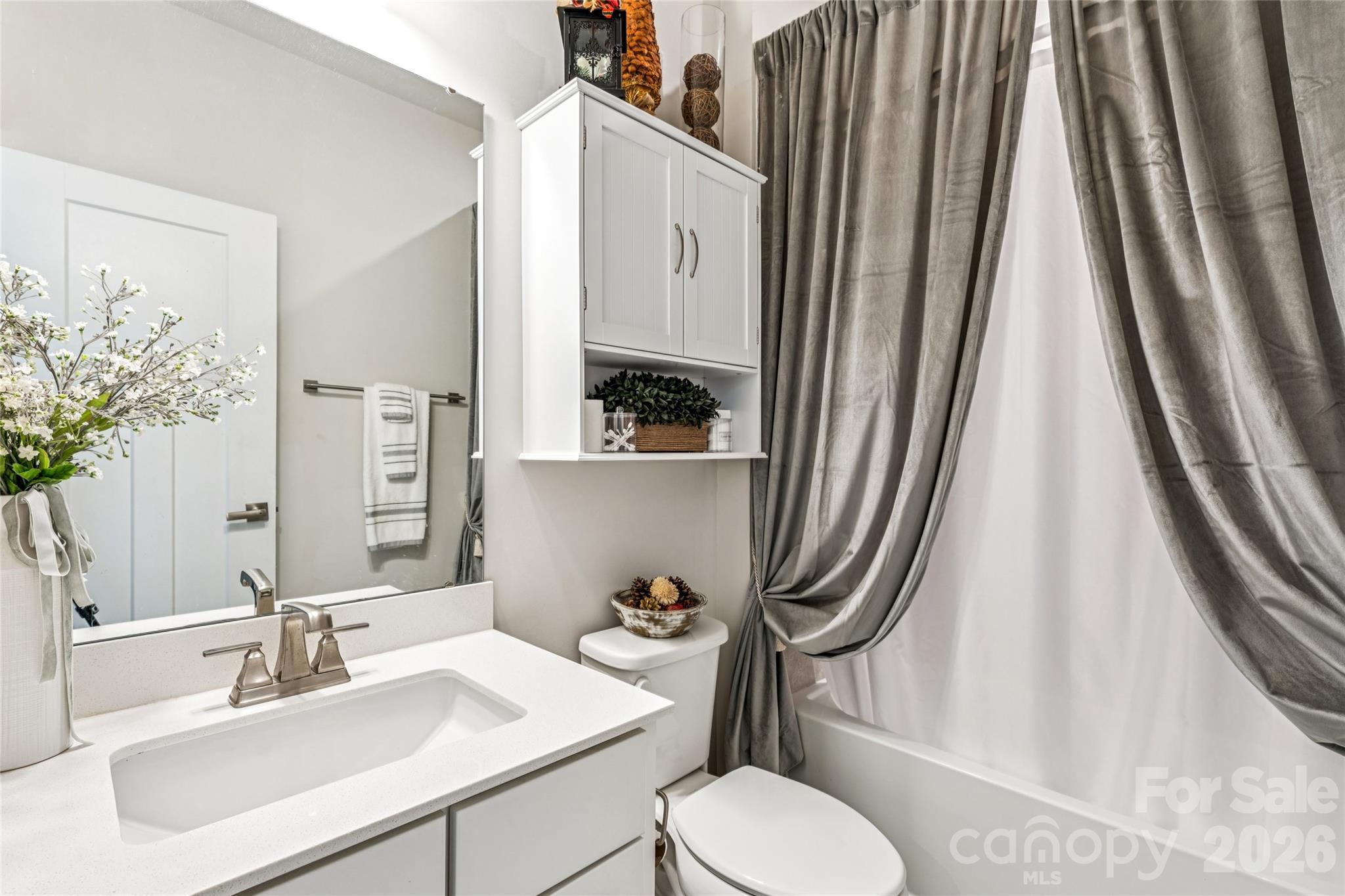 5042 Summer Surprise Lane — Charlotte