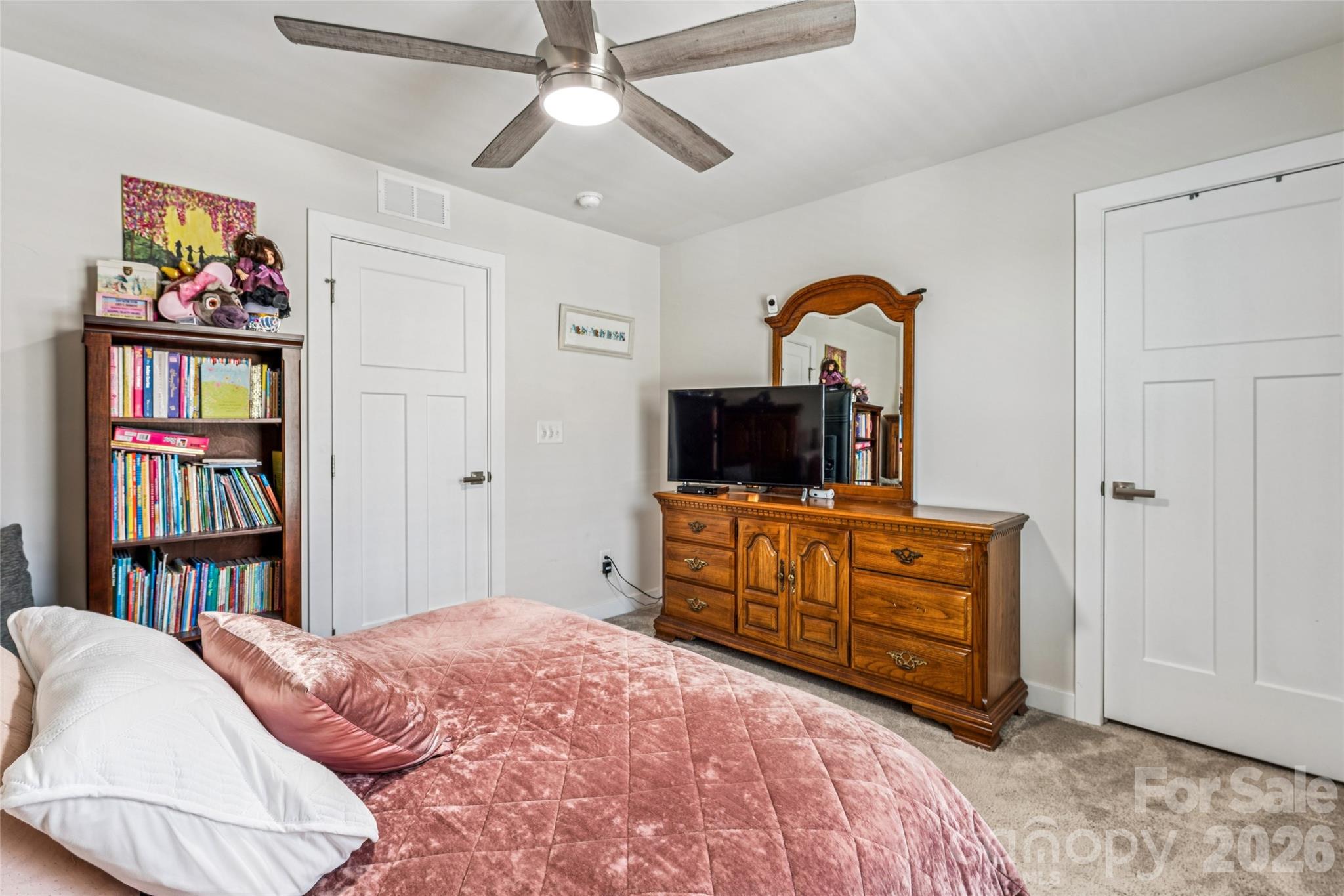 5042 Summer Surprise Lane — Charlotte