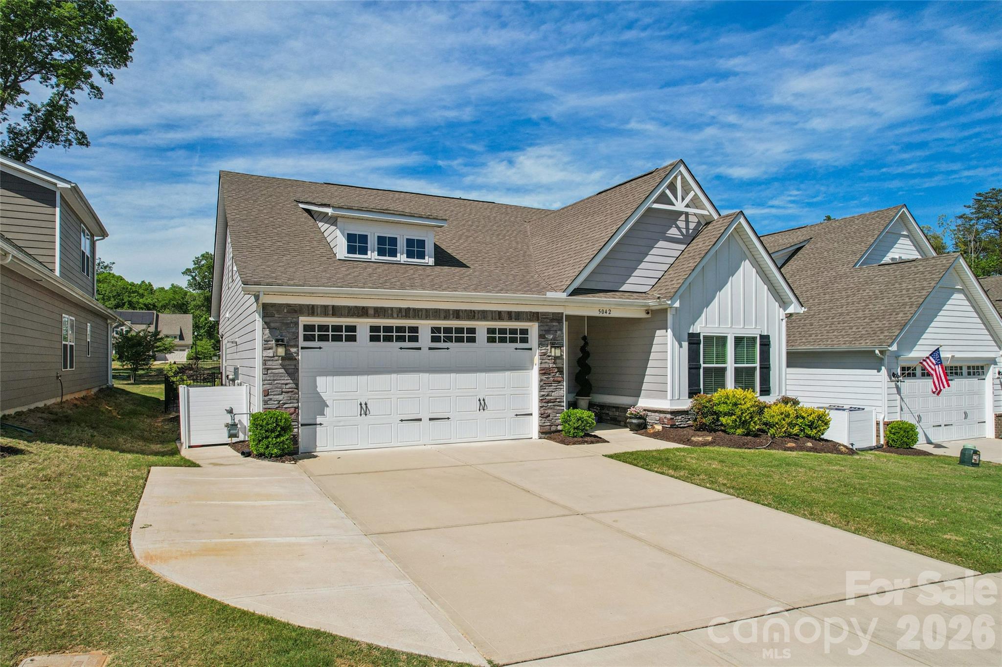 5042 Summer Surprise Lane — Charlotte